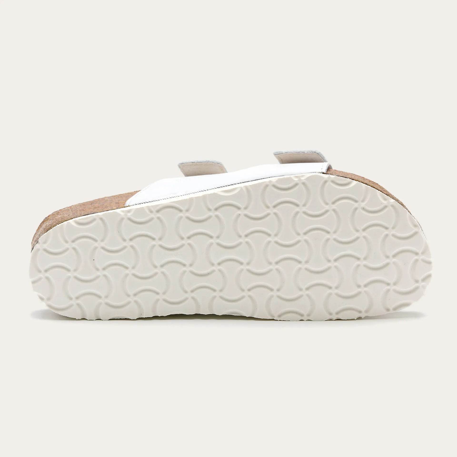 נעל שחר נשים ע. לבן - נאות ישראל