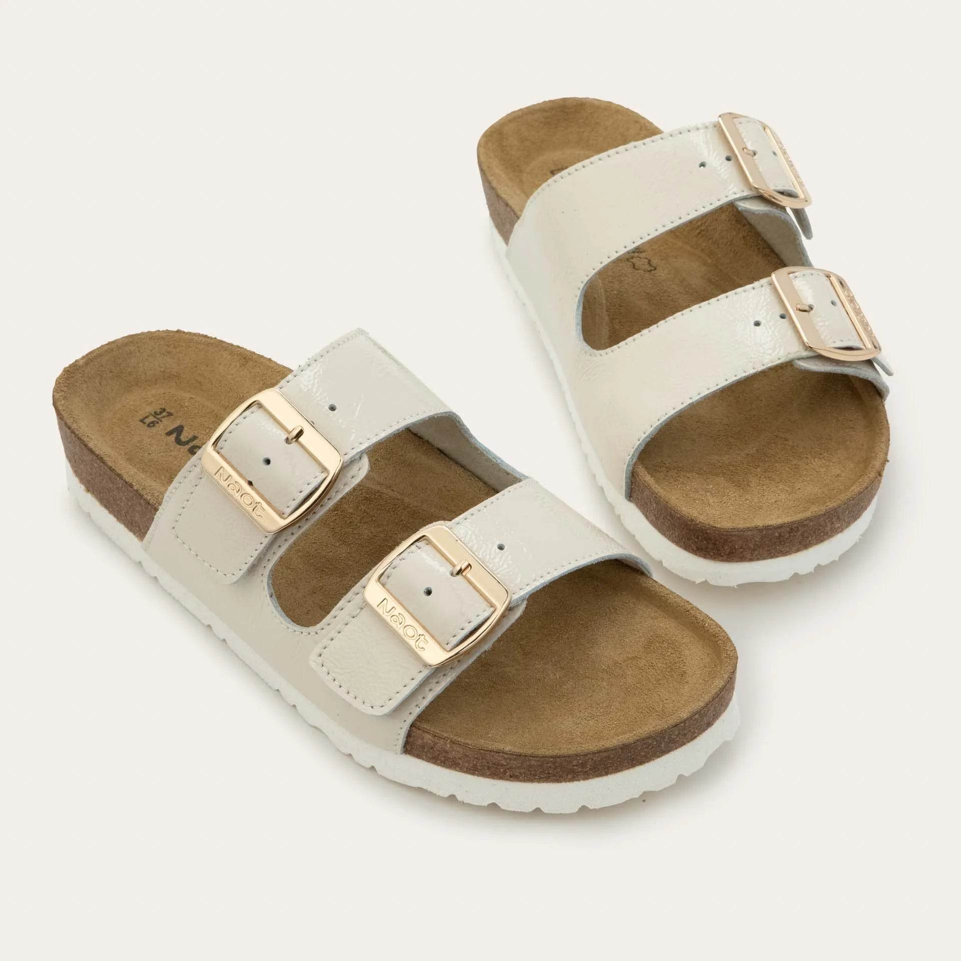 נעל שחר נשים ע.לק אייבורי - נאות ישראל