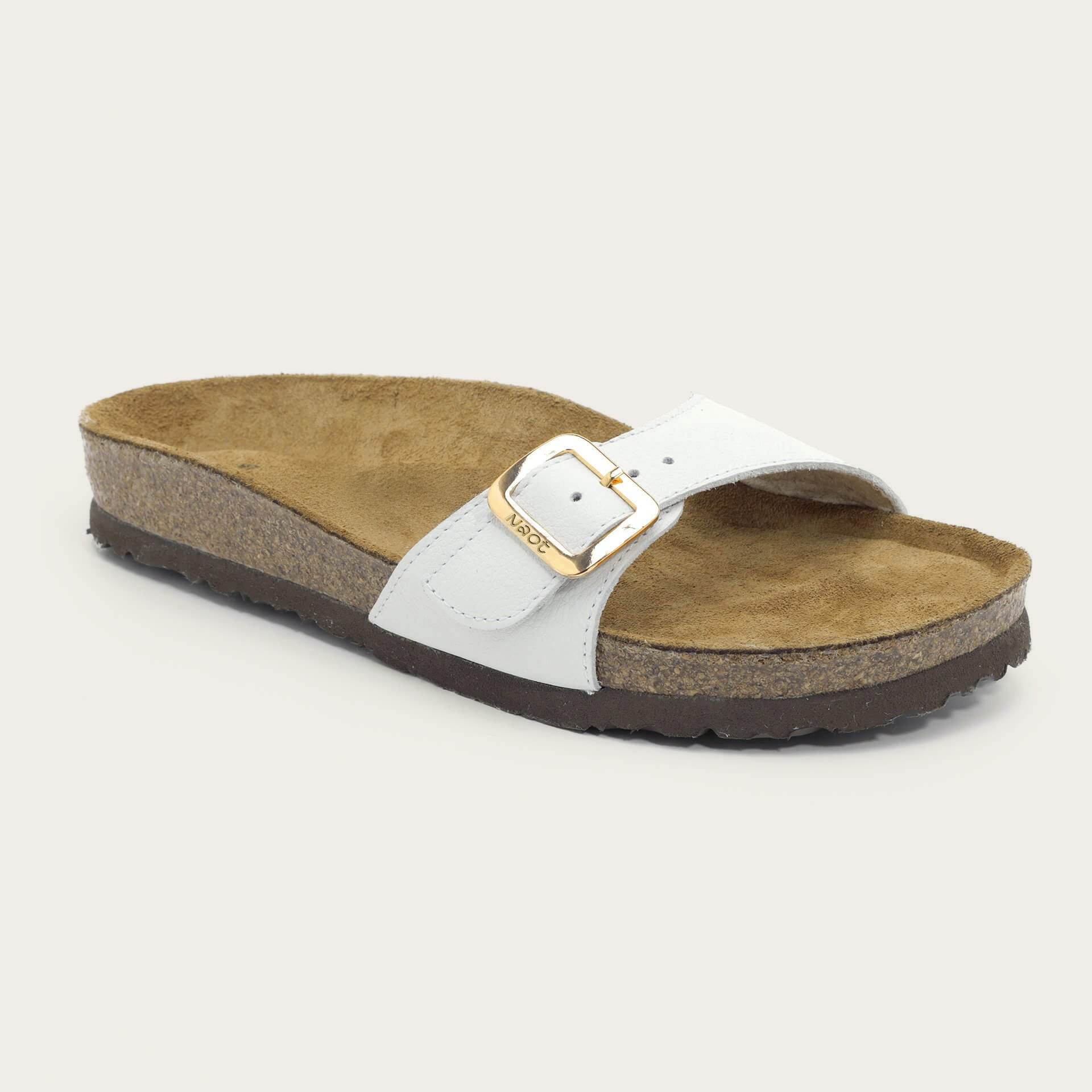 נעל עופרי ש.לבן מט שבור - נאות ישראל