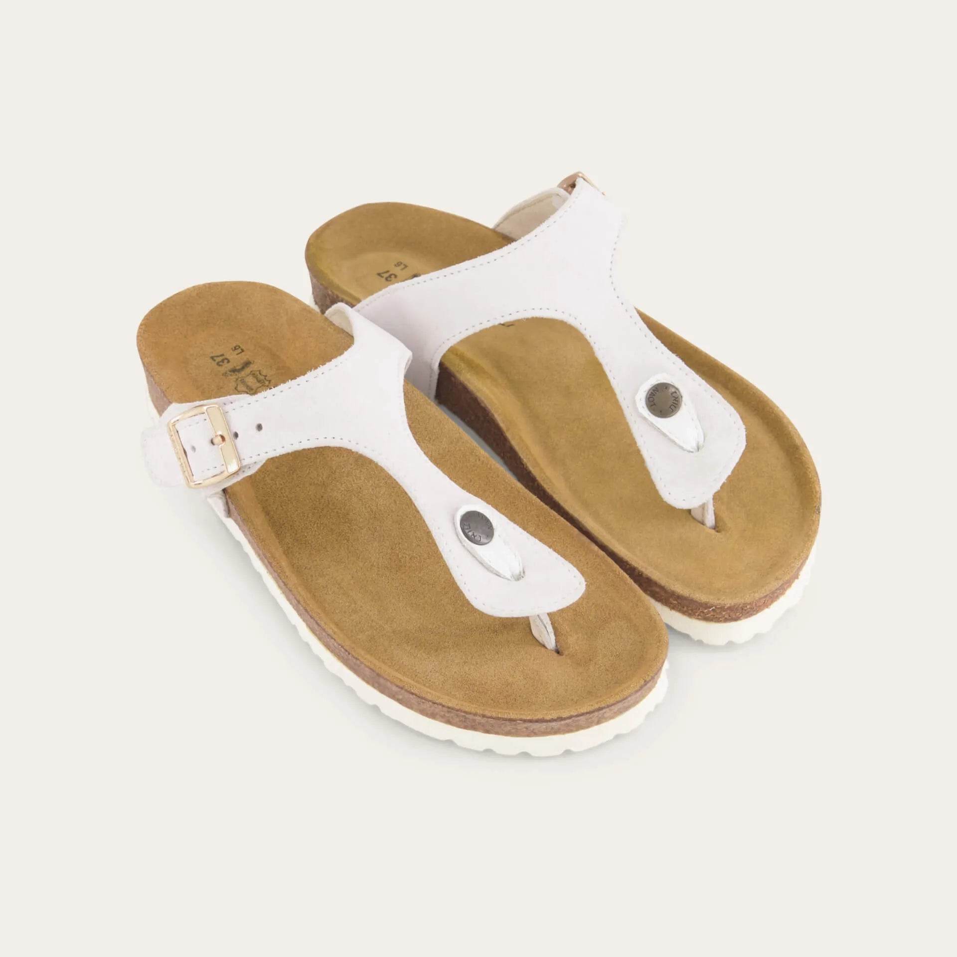 נעל שקד שפאלט לבן - נאות ישראל