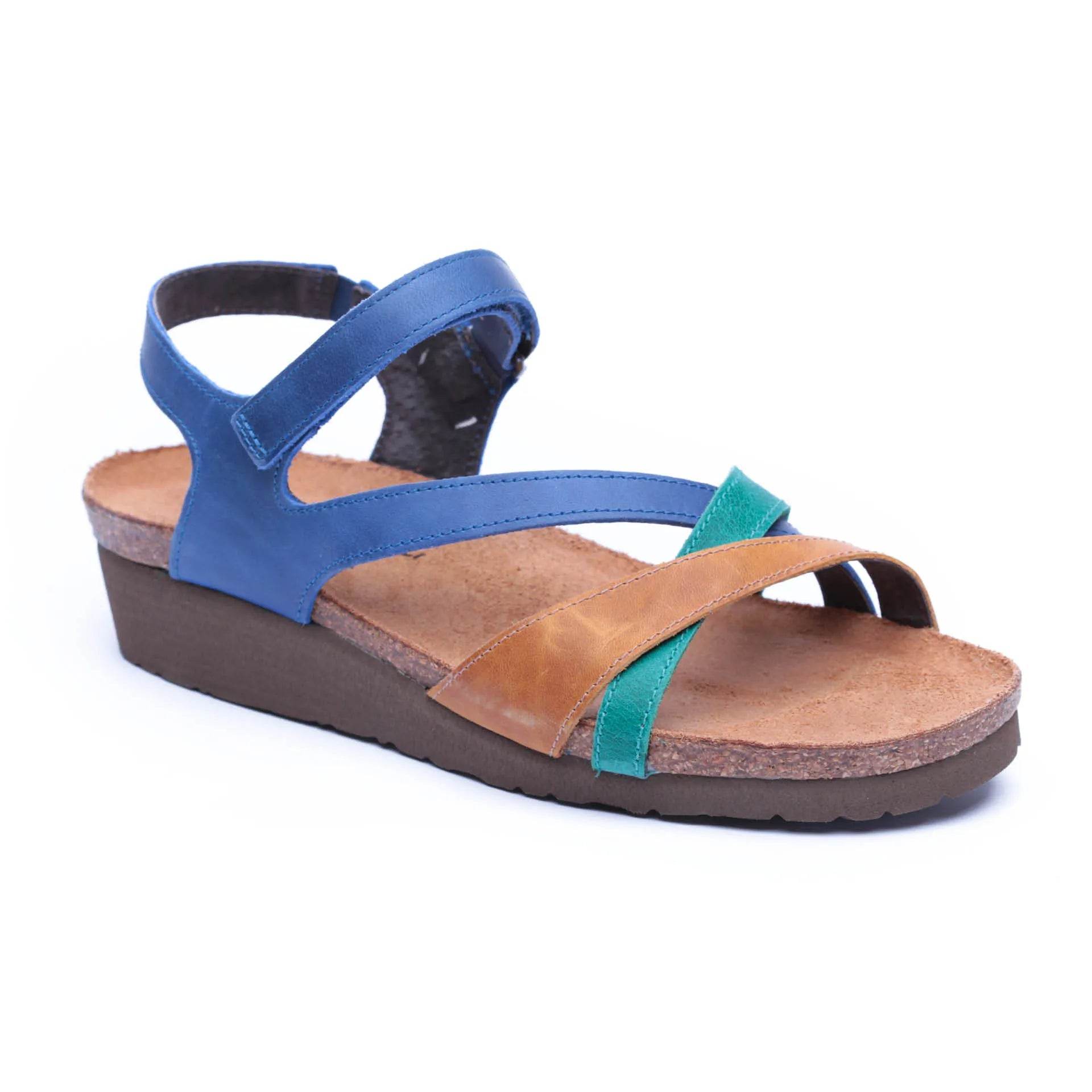 נעל סופיה G27+EA7+D69 - נאות ישראל