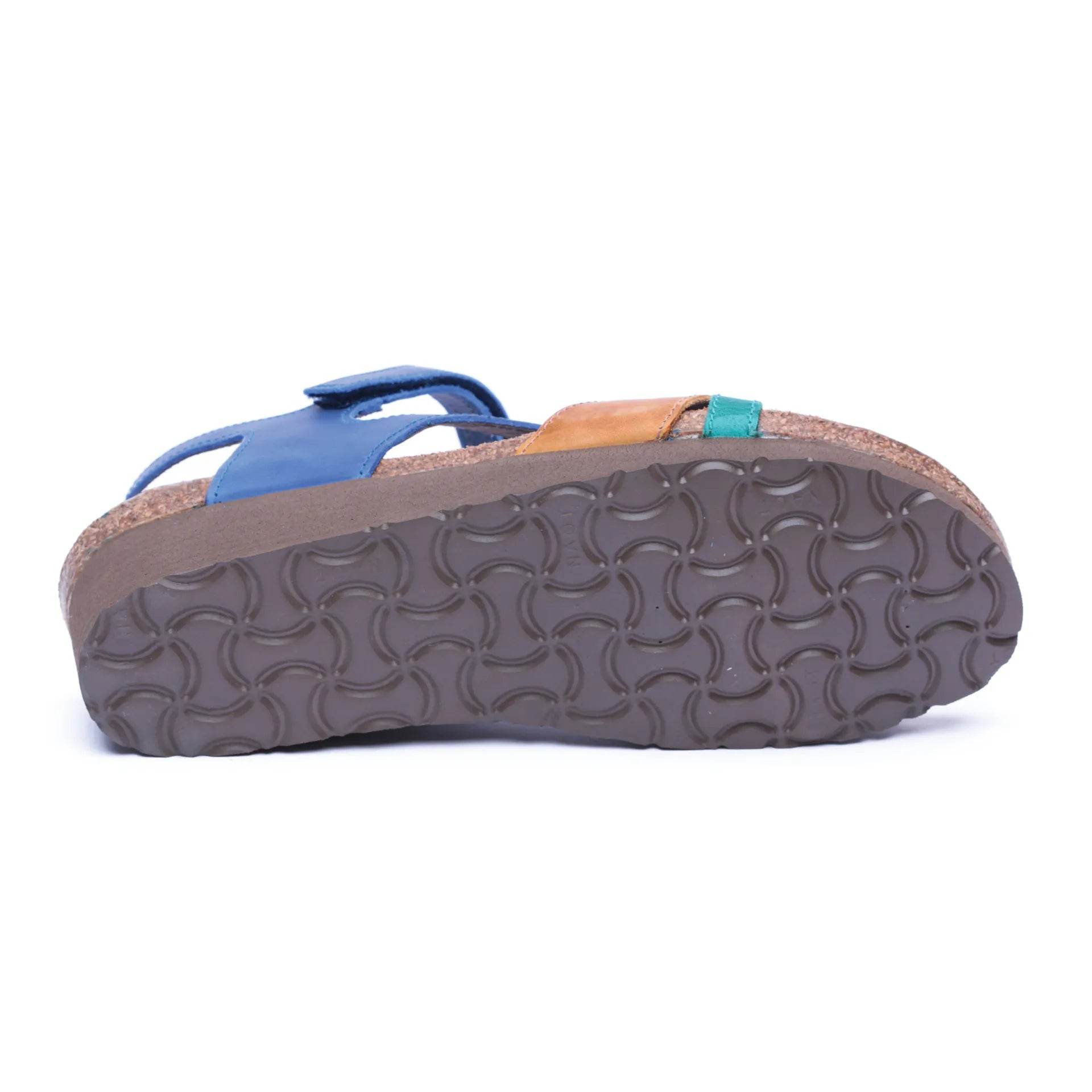 נעל סופיה G27+EA7+D69 - נאות ישראל