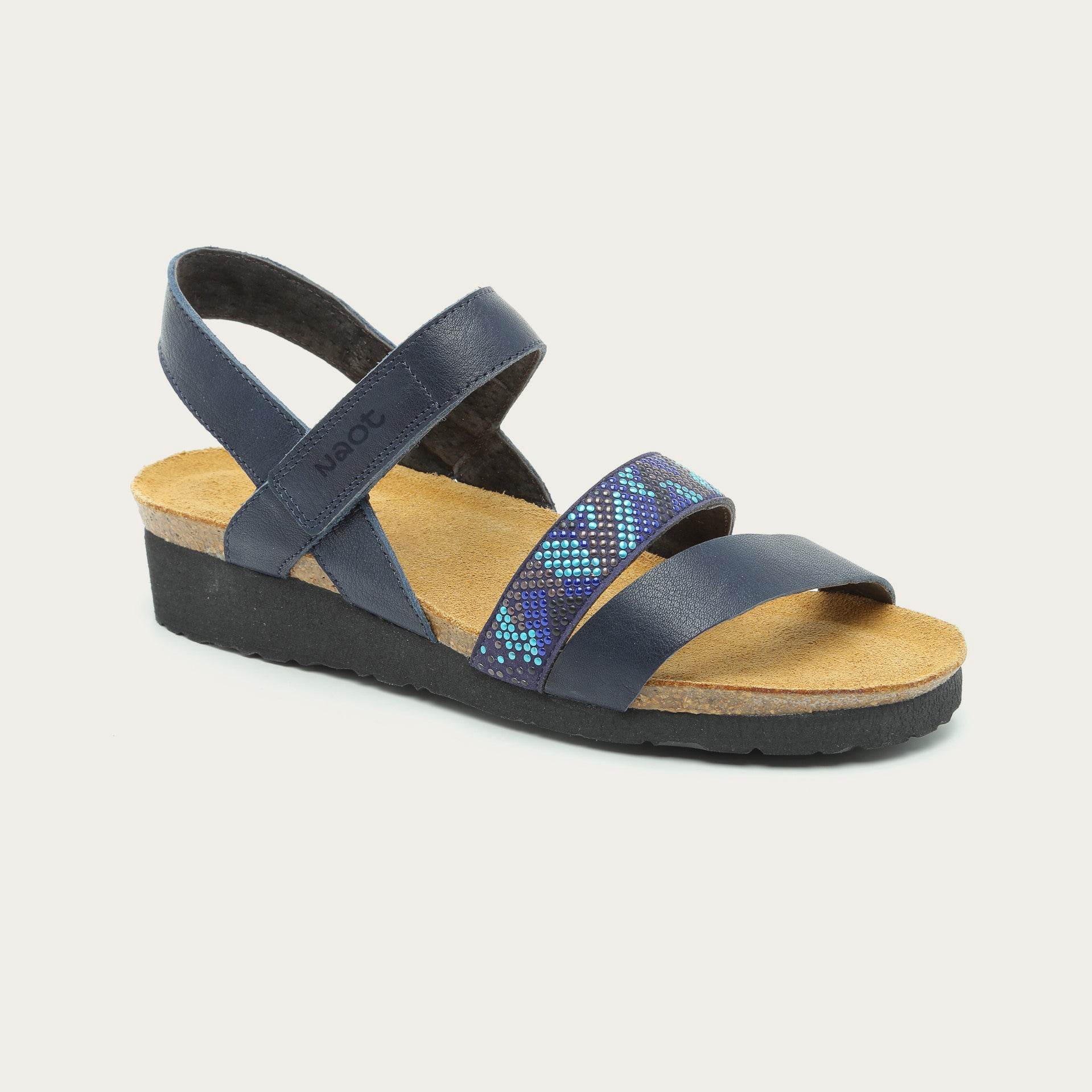 נעל גווינת' DT4+D53 - נאות ישראל