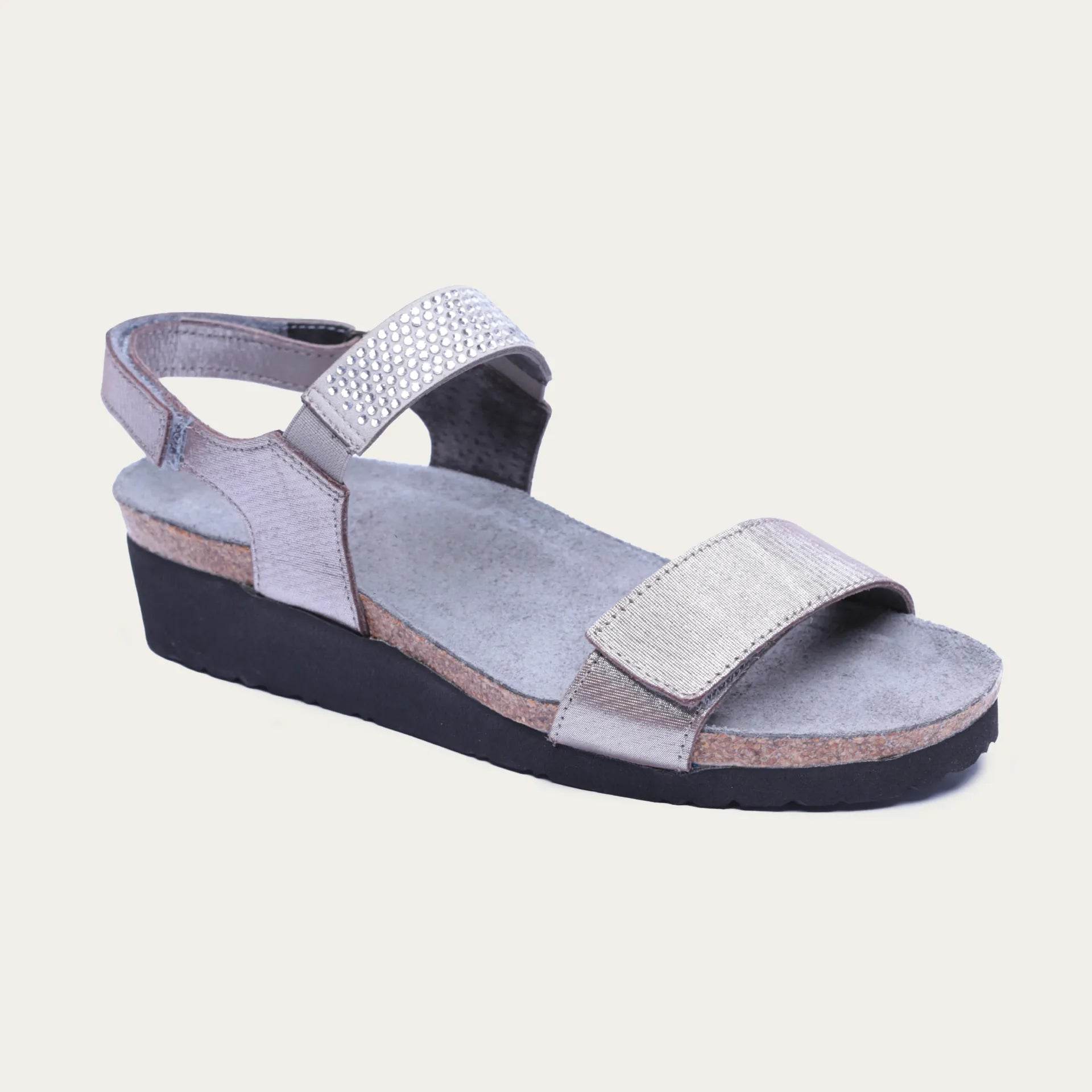 נעל ליסה ע.כסף חוטים - נאות ישראל