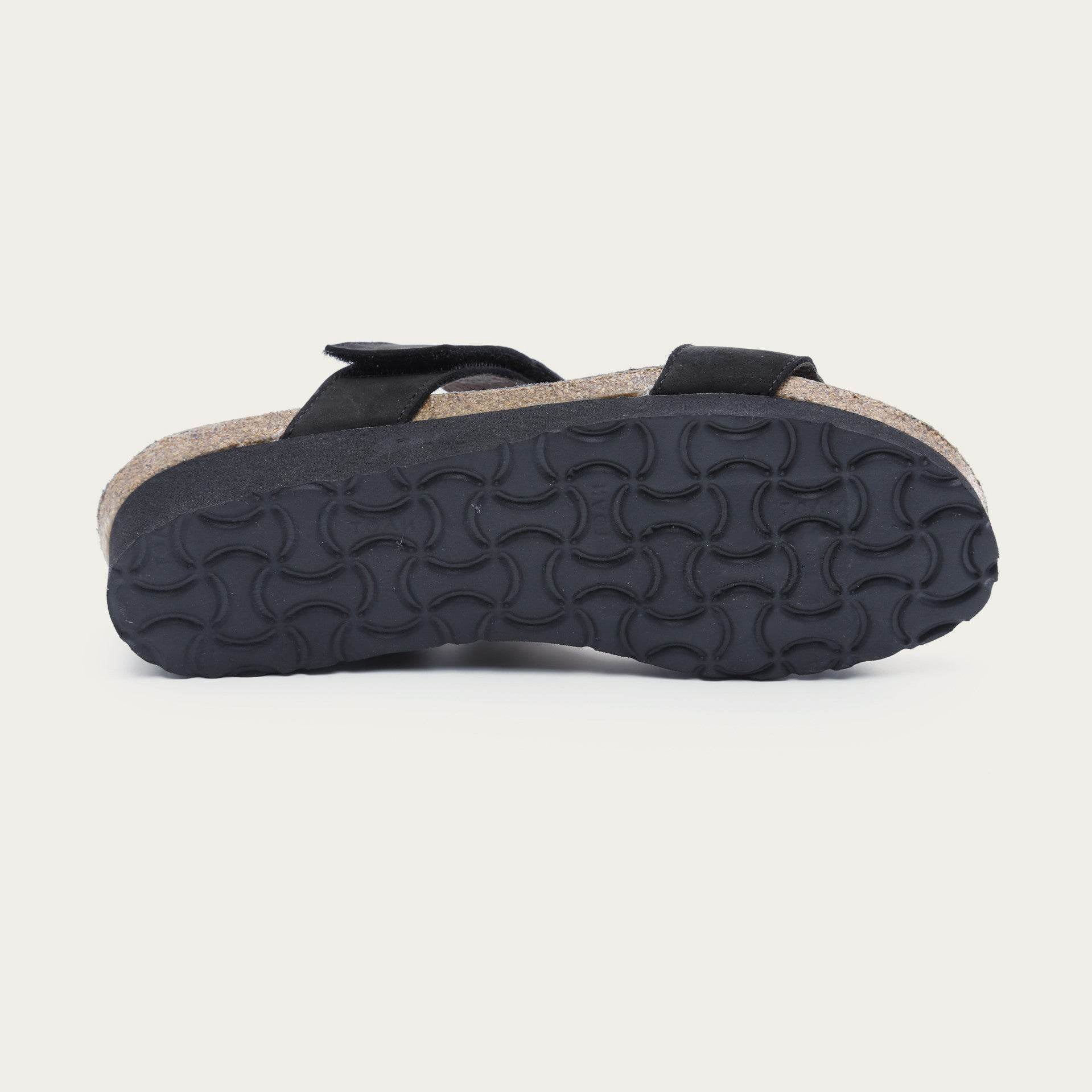 נעל איינסלי B12+BT2 - נאות ישראל