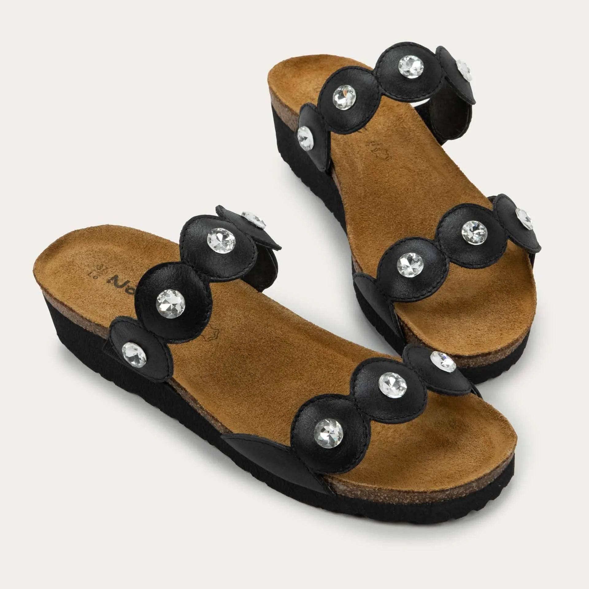 נעל היילי ע.שחור מבריק - נאות ישראל