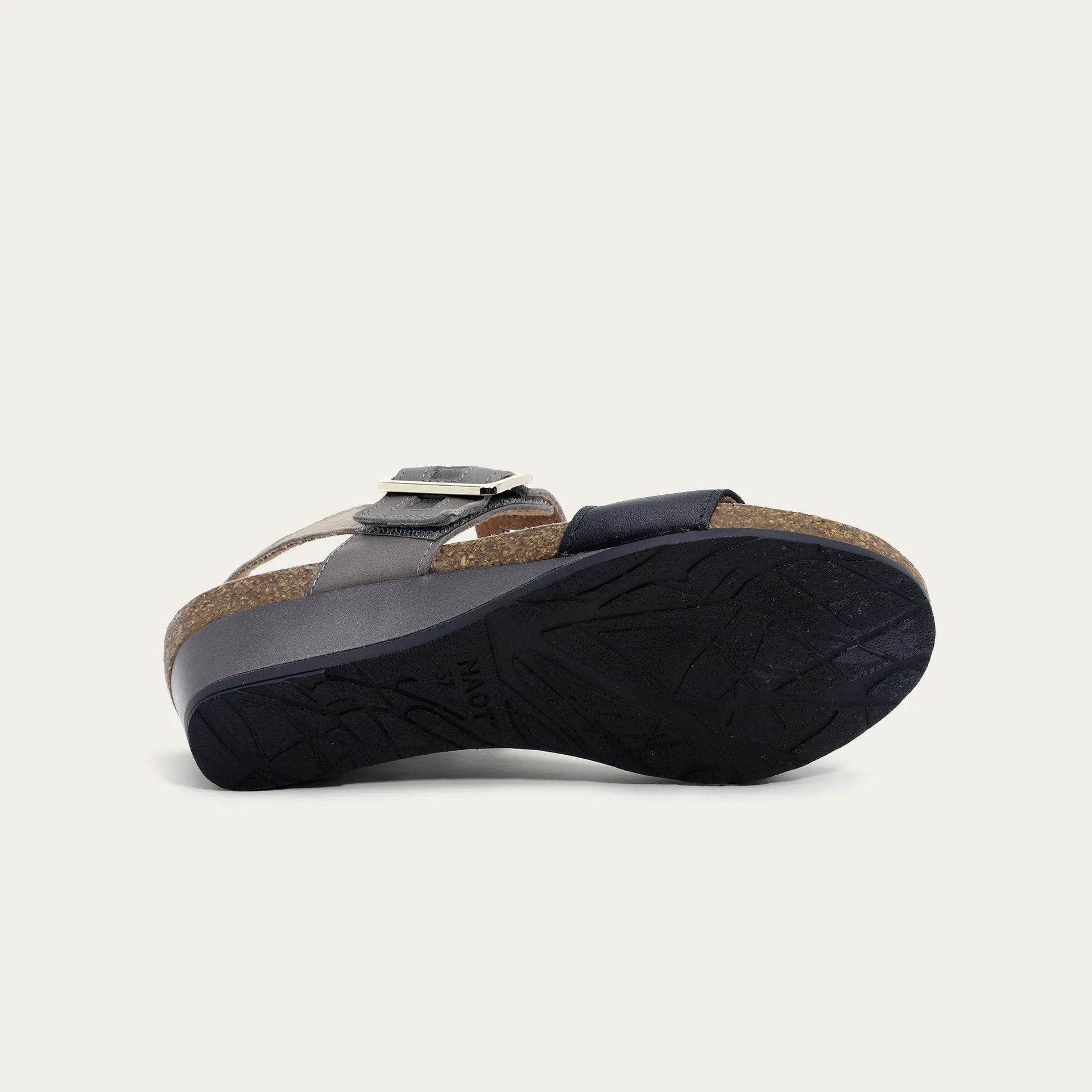 נעל דיינסטי HAK+H63+BA6 - נאות ישראל