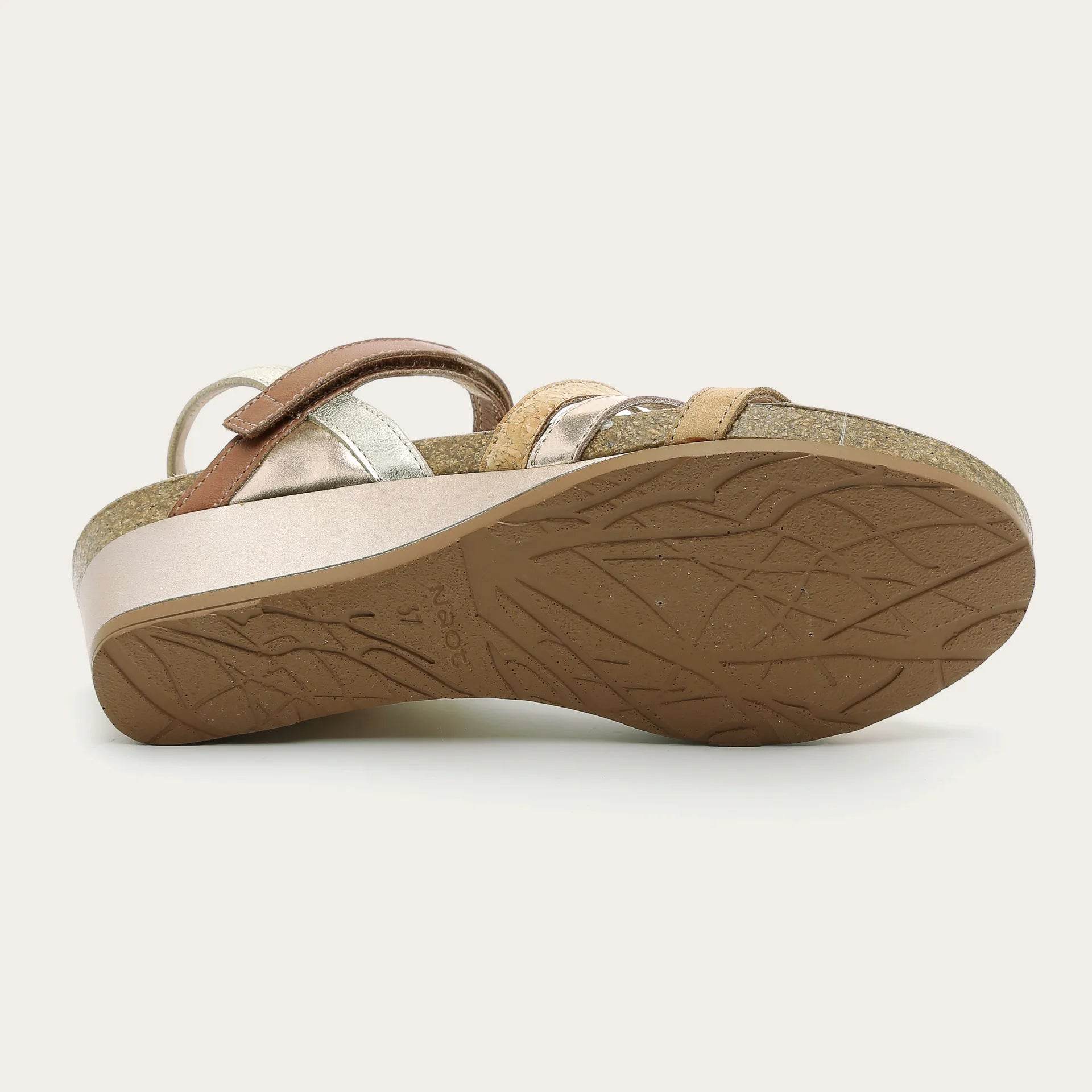 נעל הירו F30+EC5+26E+C61+EB4 - נאות ישראל