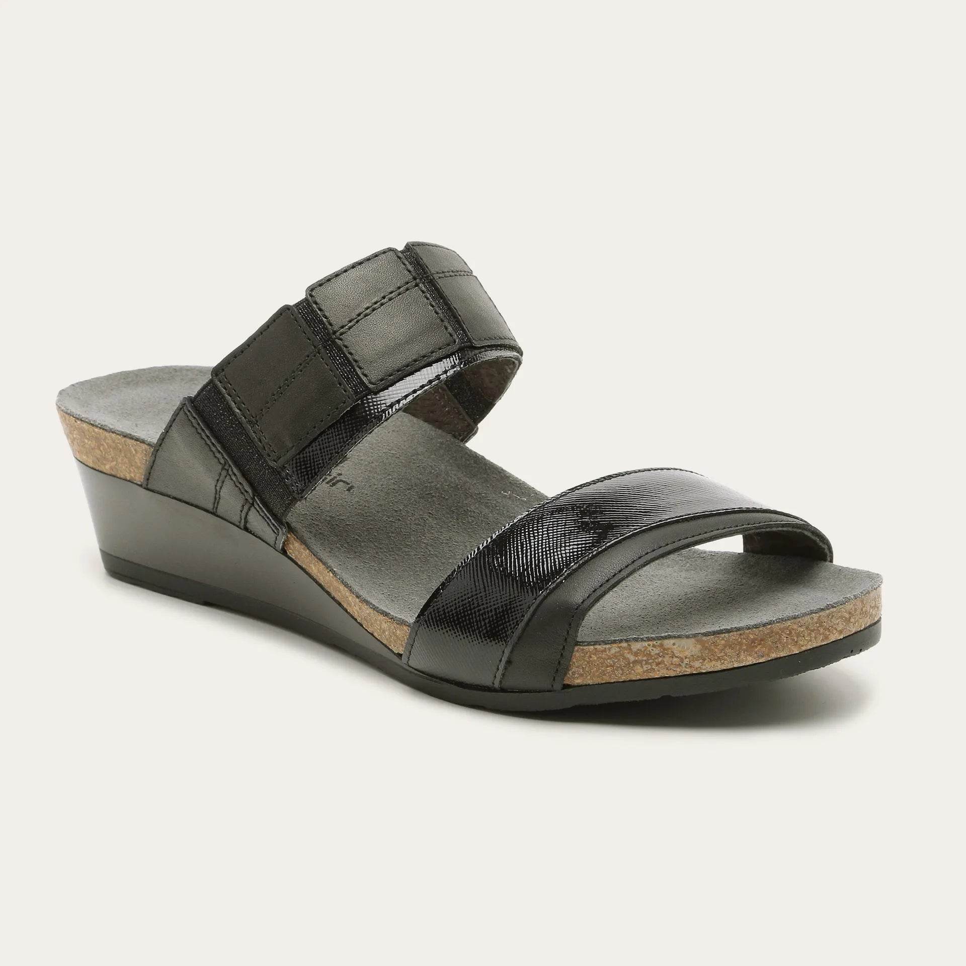 נעל רויאלטי B96+277 - נאות ישראל