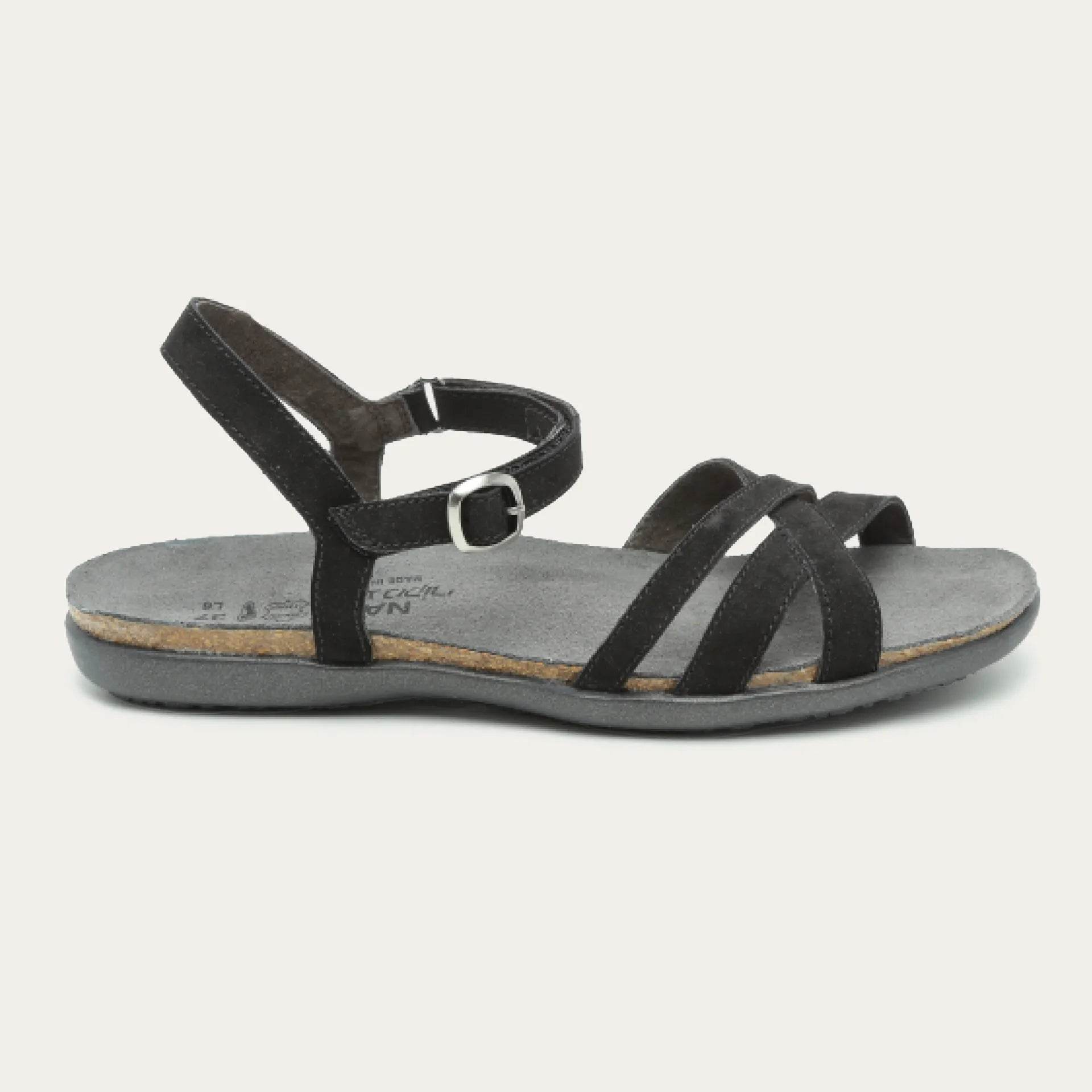 נעל פטרישיה נ.שחור קטיפתי - נאות ישראל