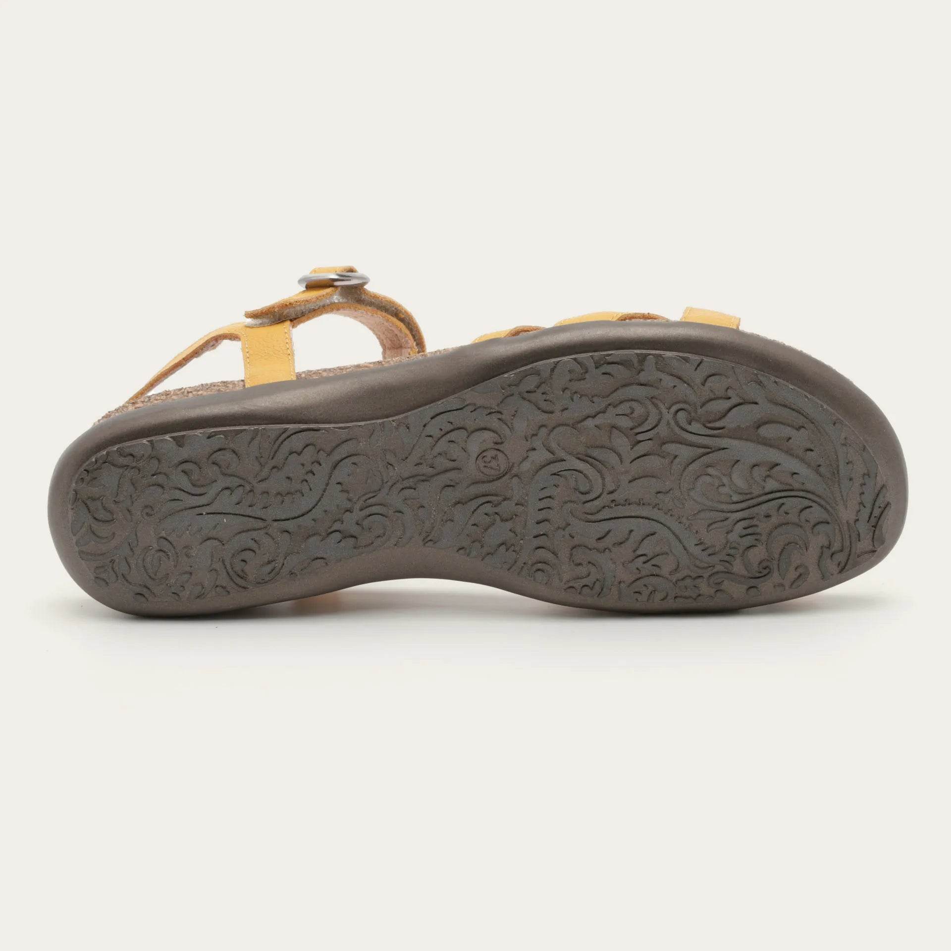 נעל פטרישיה עור צהוב מנגו - נאות ישראל