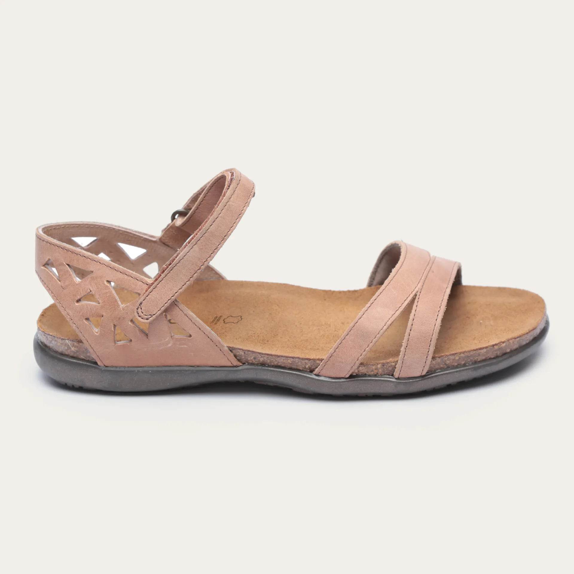 נעל בוני ע.חום לאטה - נאות ישראל