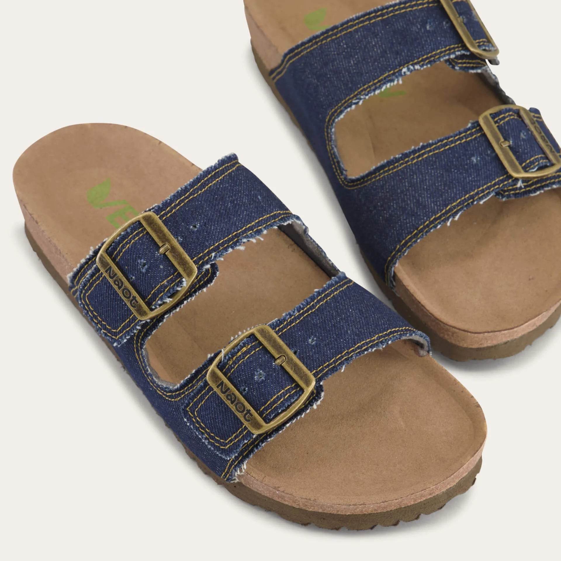 נעל שחר ויגן נשים ג'ינס כהה - נאות ישראל