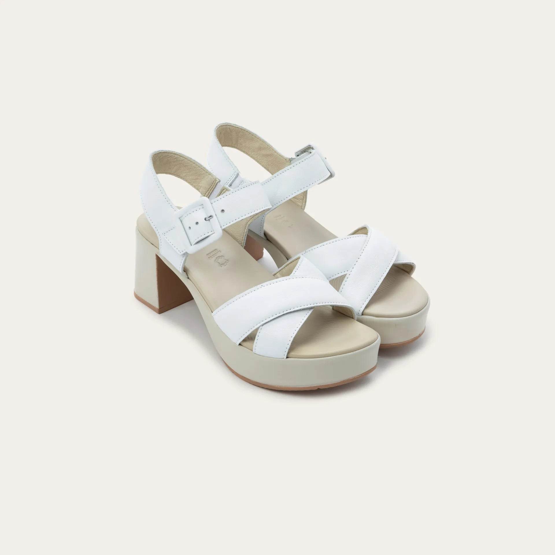 נעל אלית ע. לבן - נאות ישראל