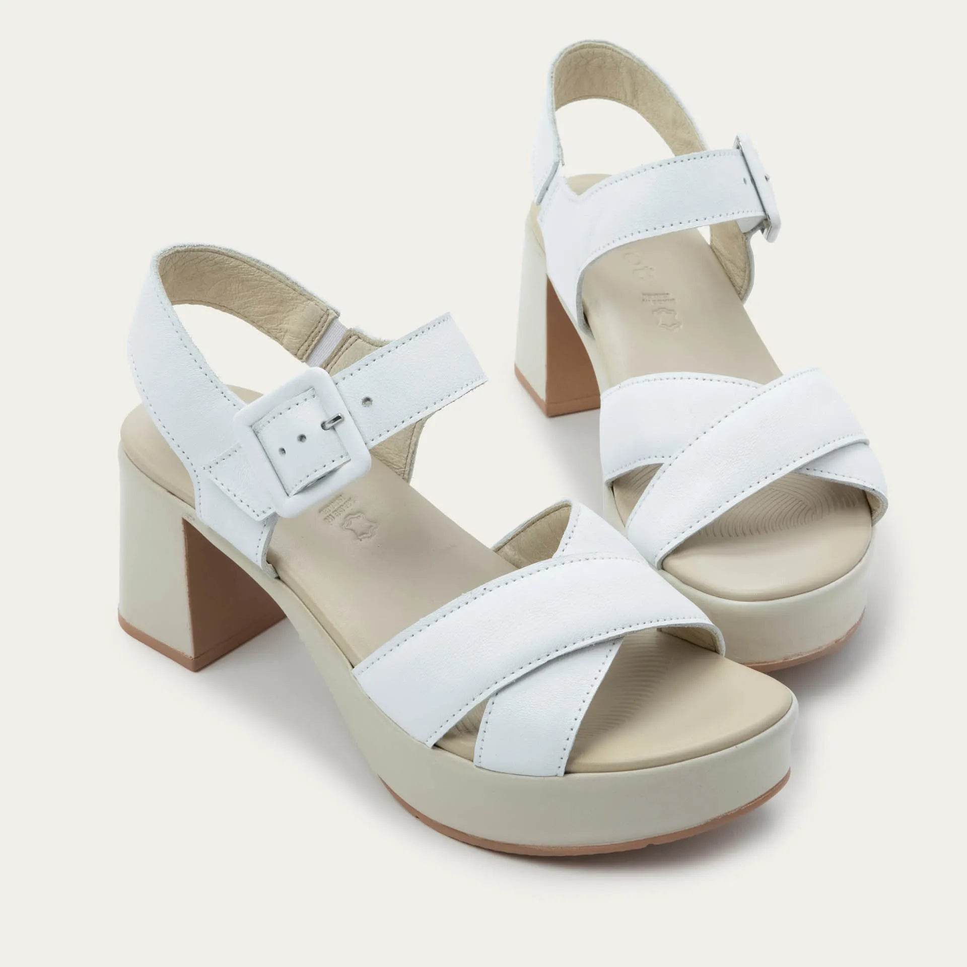 נעל אלית ע. לבן - נאות ישראל