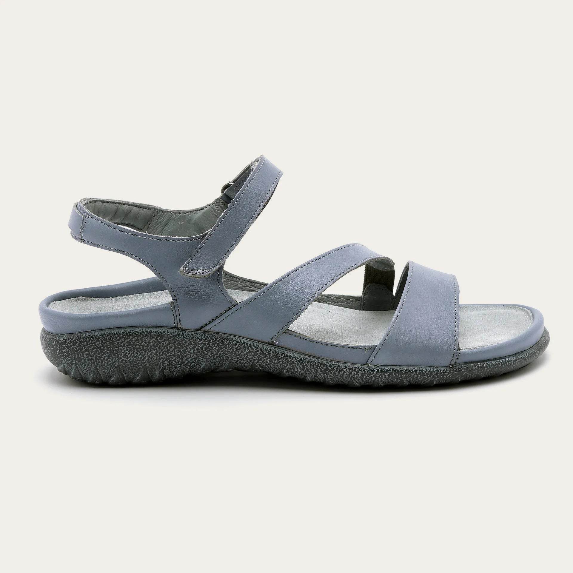 נעל אטרה עור כחול שמיים - נאות ישראל