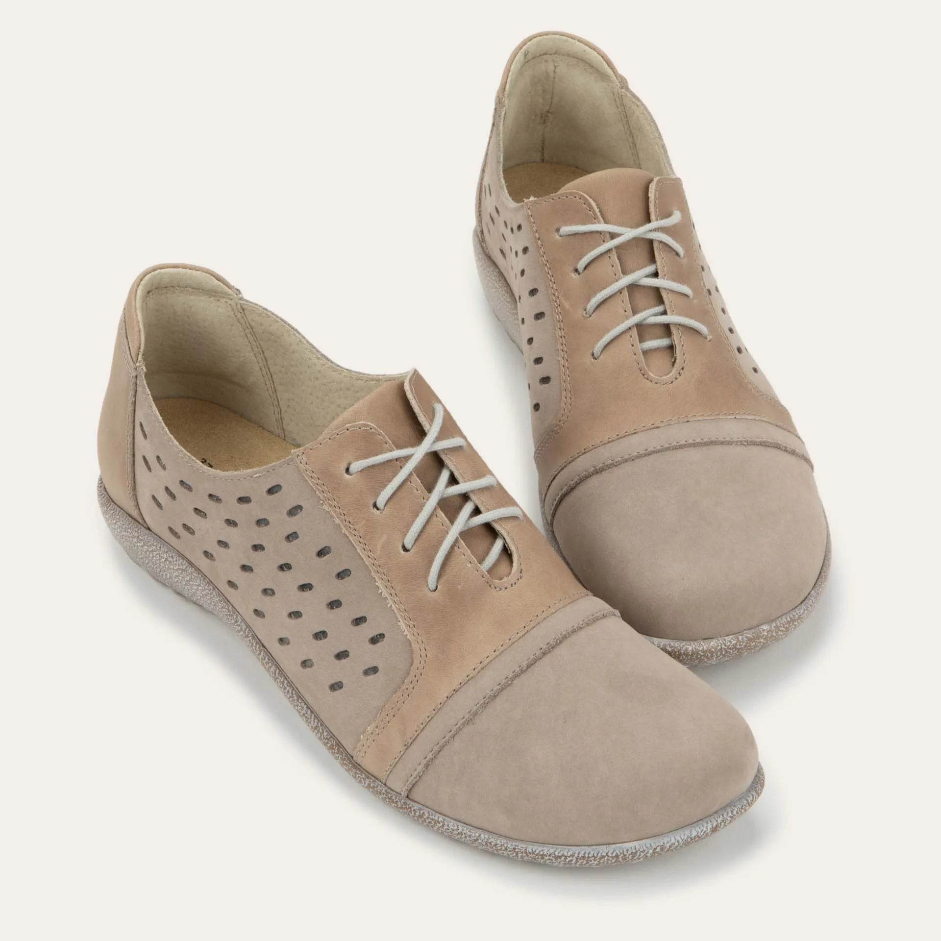 נעל מאקי H46+H53 - נאות ישראל