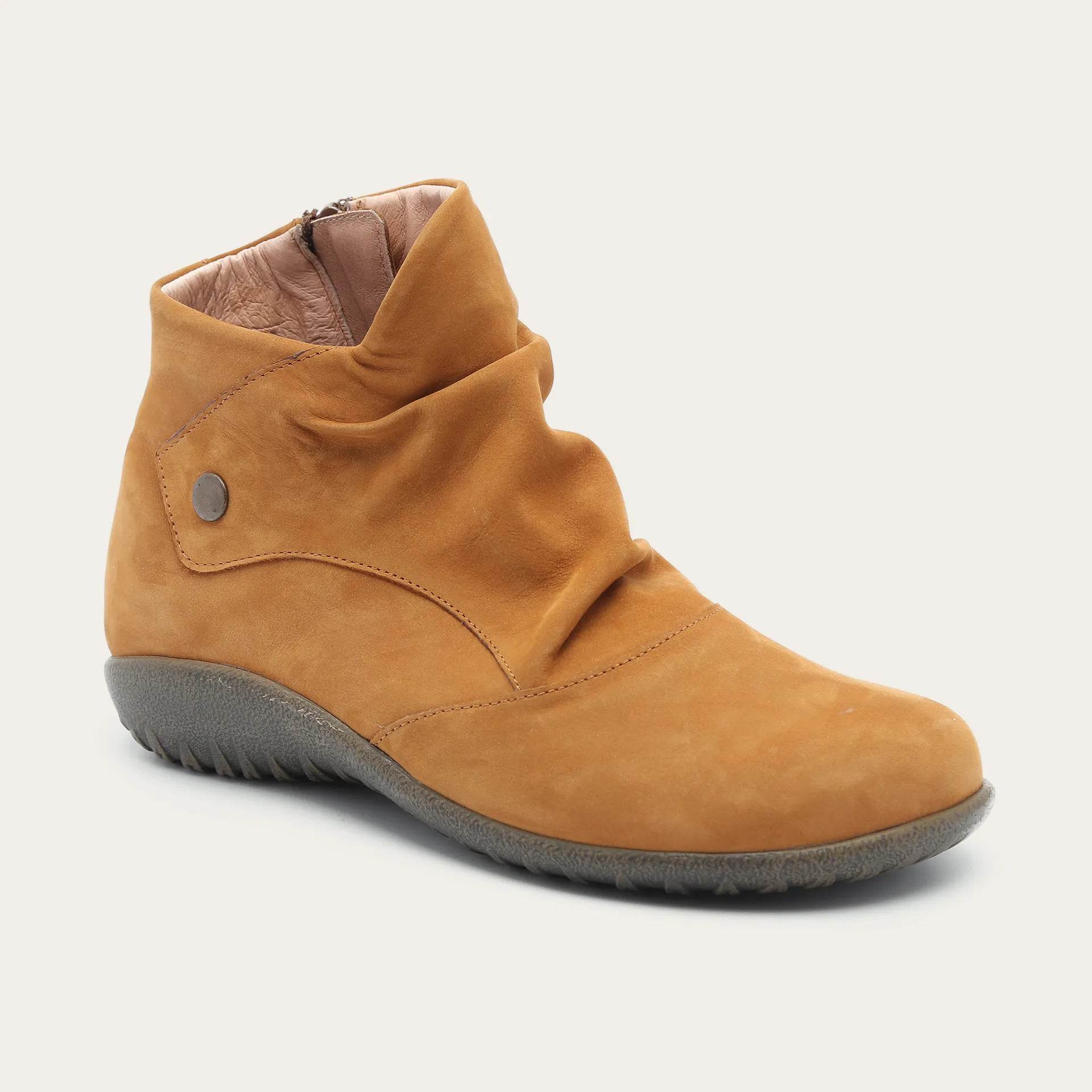 נעל קאהיקה נ.חום נמר - נאות ישראל