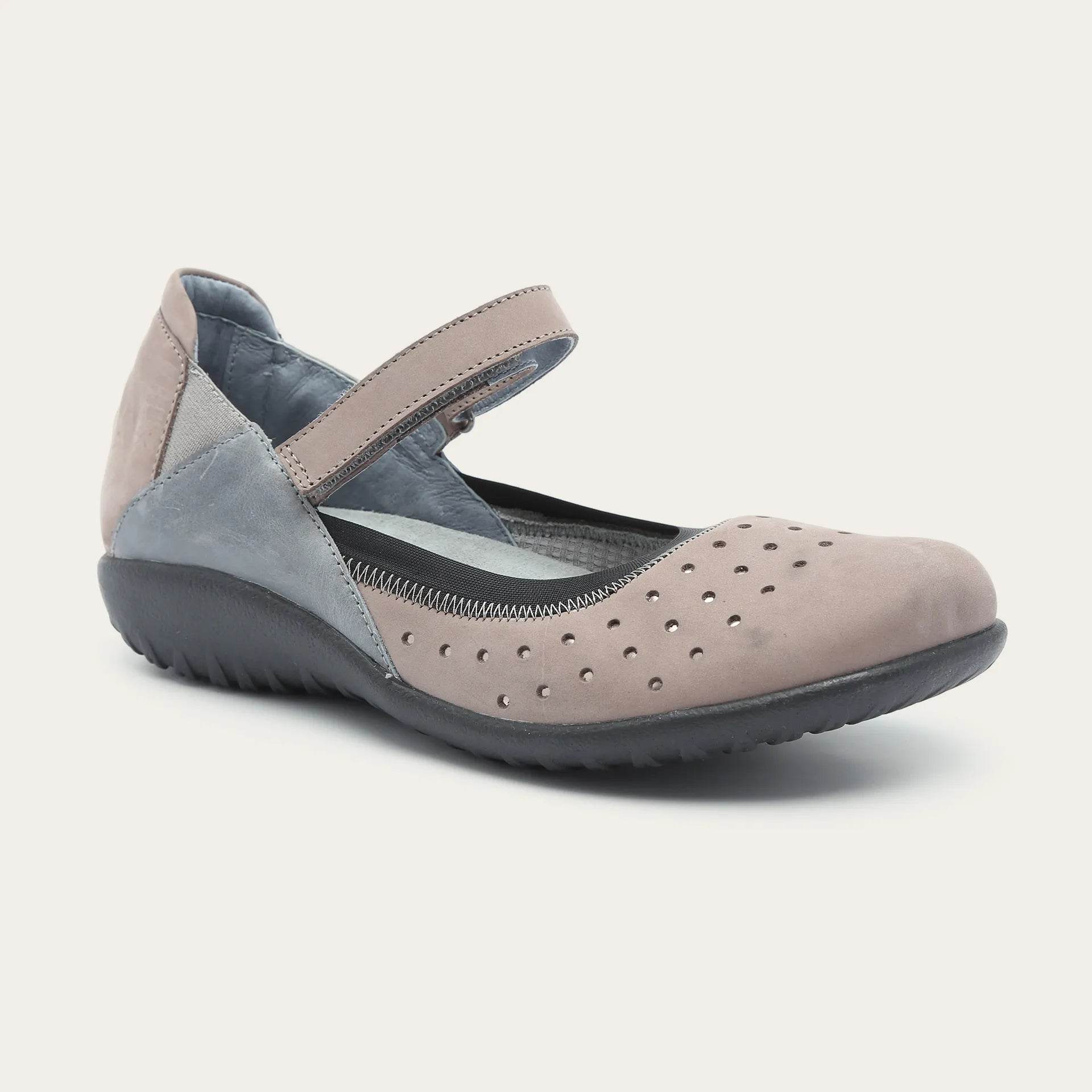 נעל מטואה 19E+B98+H53 - נאות ישראל