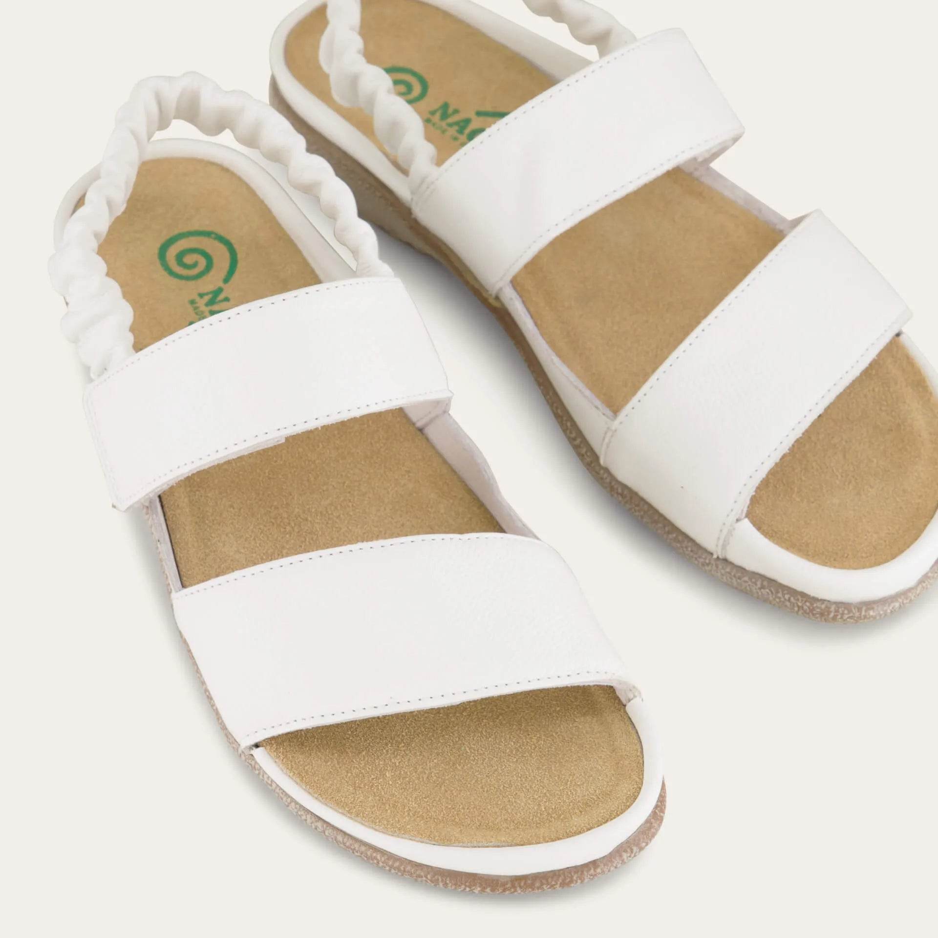 נעל פטיקי ש.לבן מט שבור - נאות ישראל