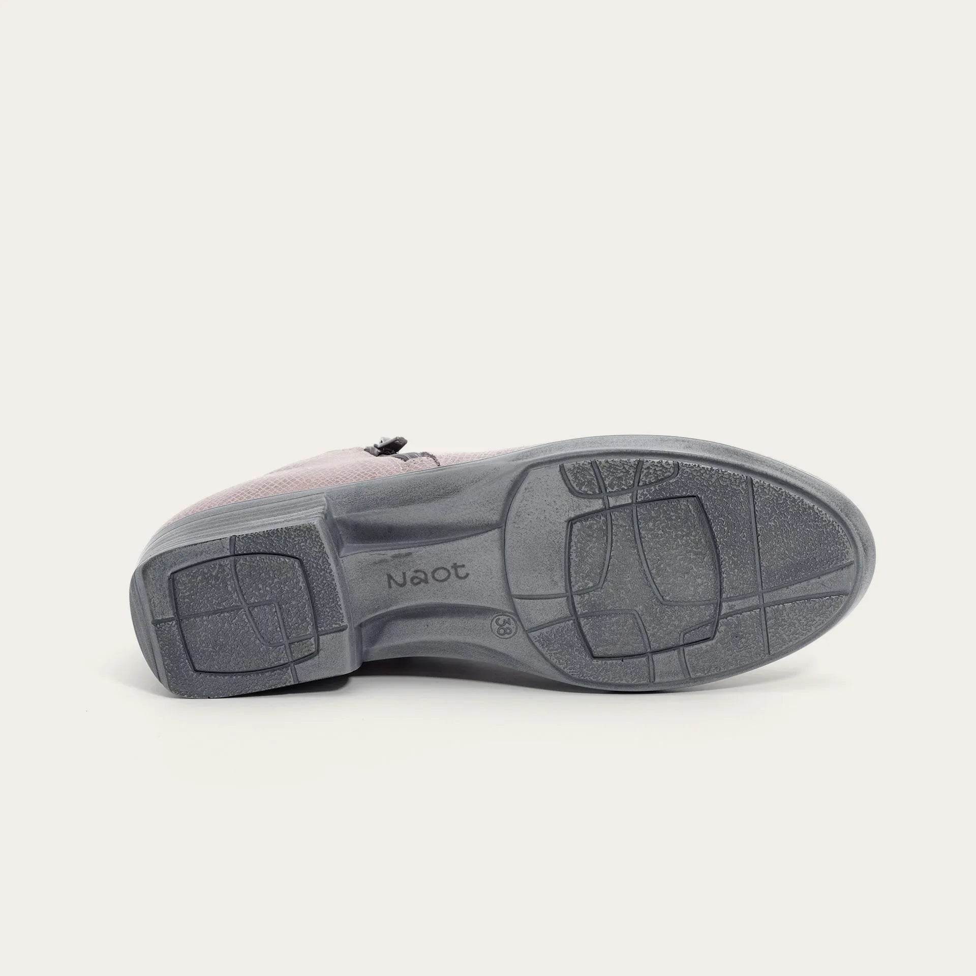 נעל האלם שפלט נחש ורוד - נאות ישראל