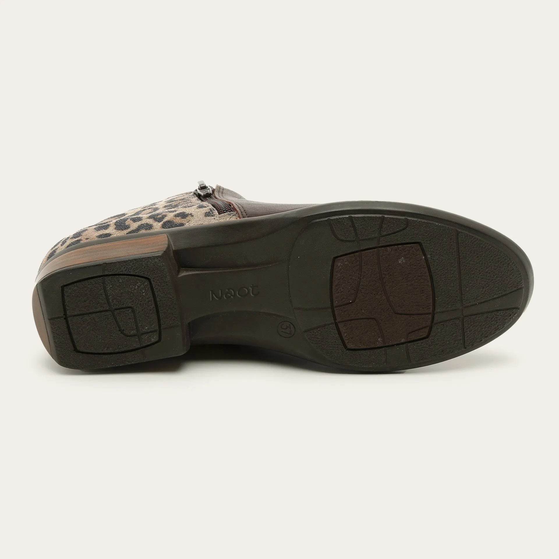 נעל האלם EB6+EC8 - נאות ישראל