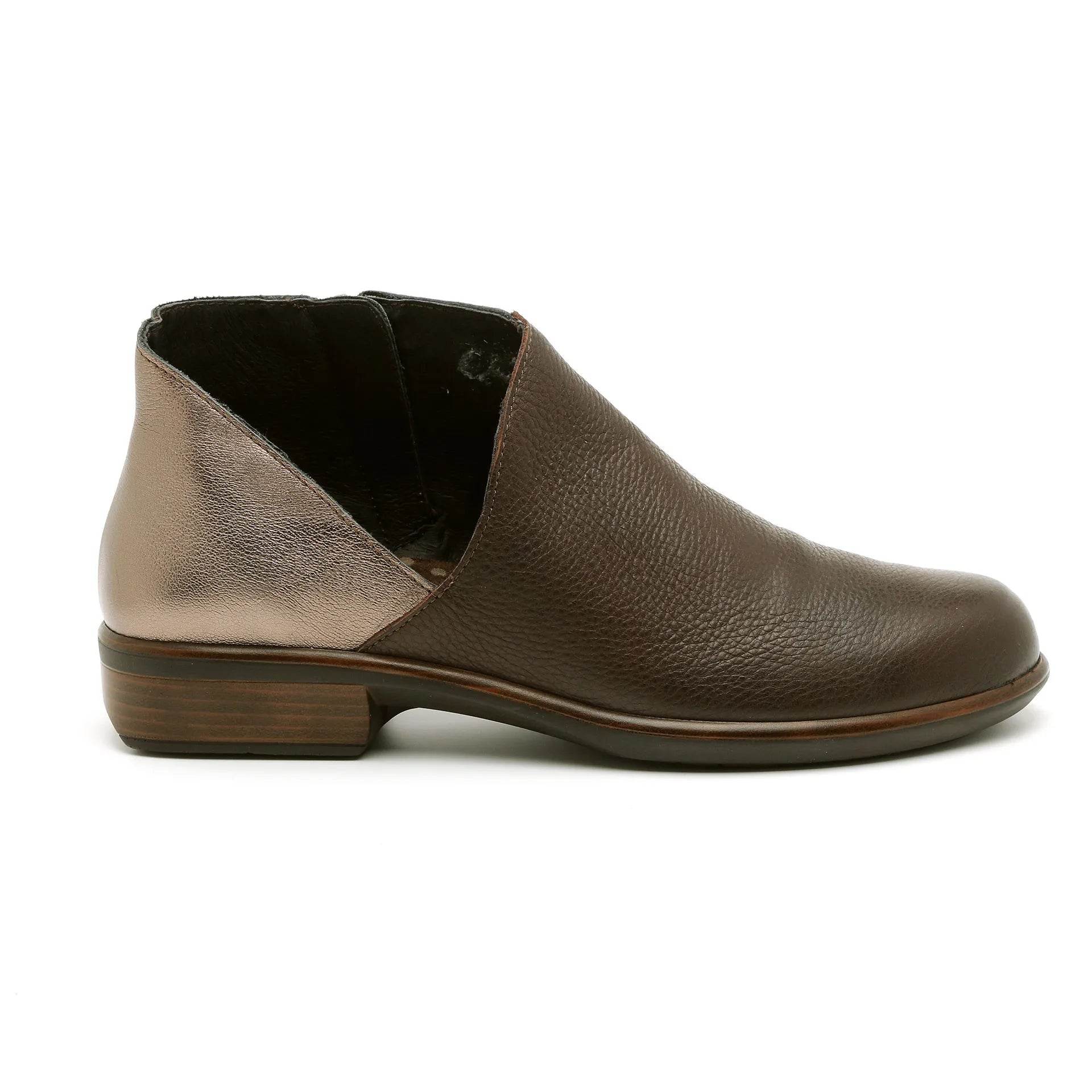 נעל באיאמו EC8+ED2 - נאות ישראל