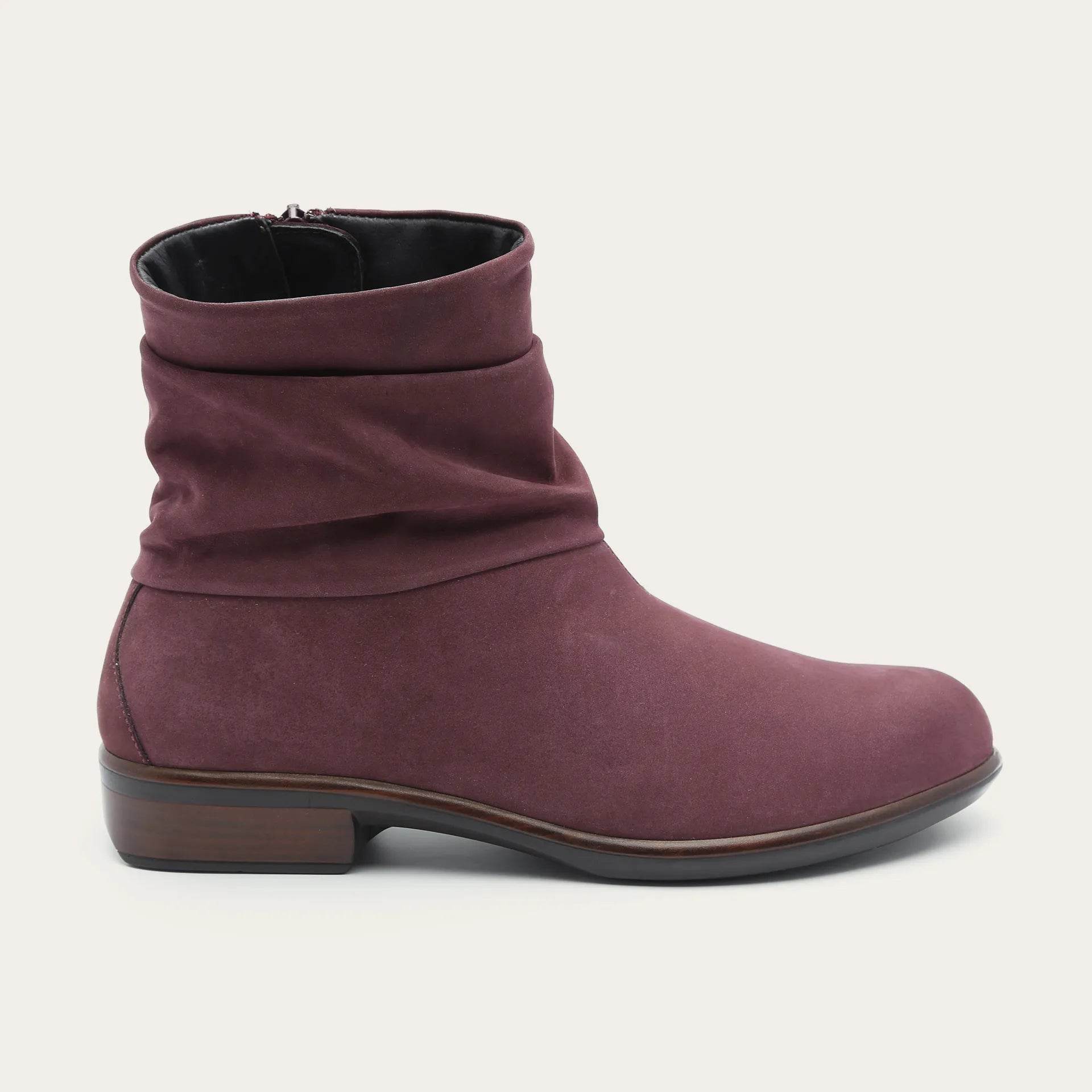 נעל בריסוטה ע.אדום בורגונדי - נאות ישראל