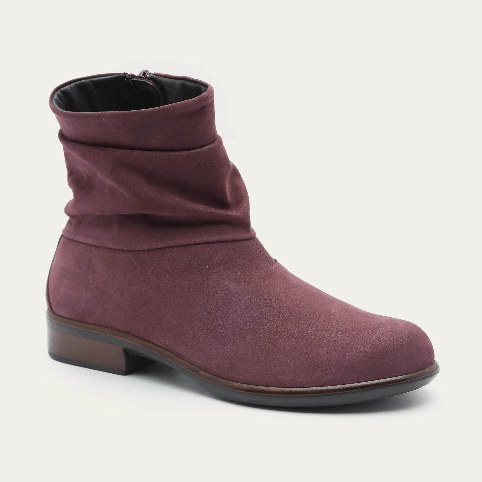 נעל בריסוטה ע.אדום בורגונדי - נאות ישראל