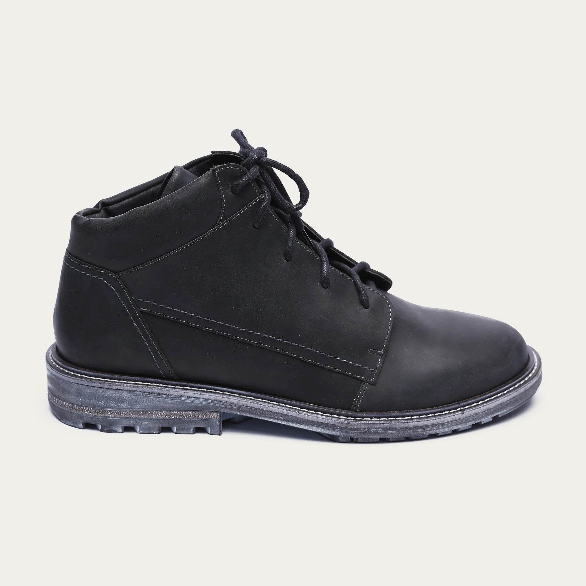 נעל לימבה נובוק שחור פחם משומן - נאות ישראל