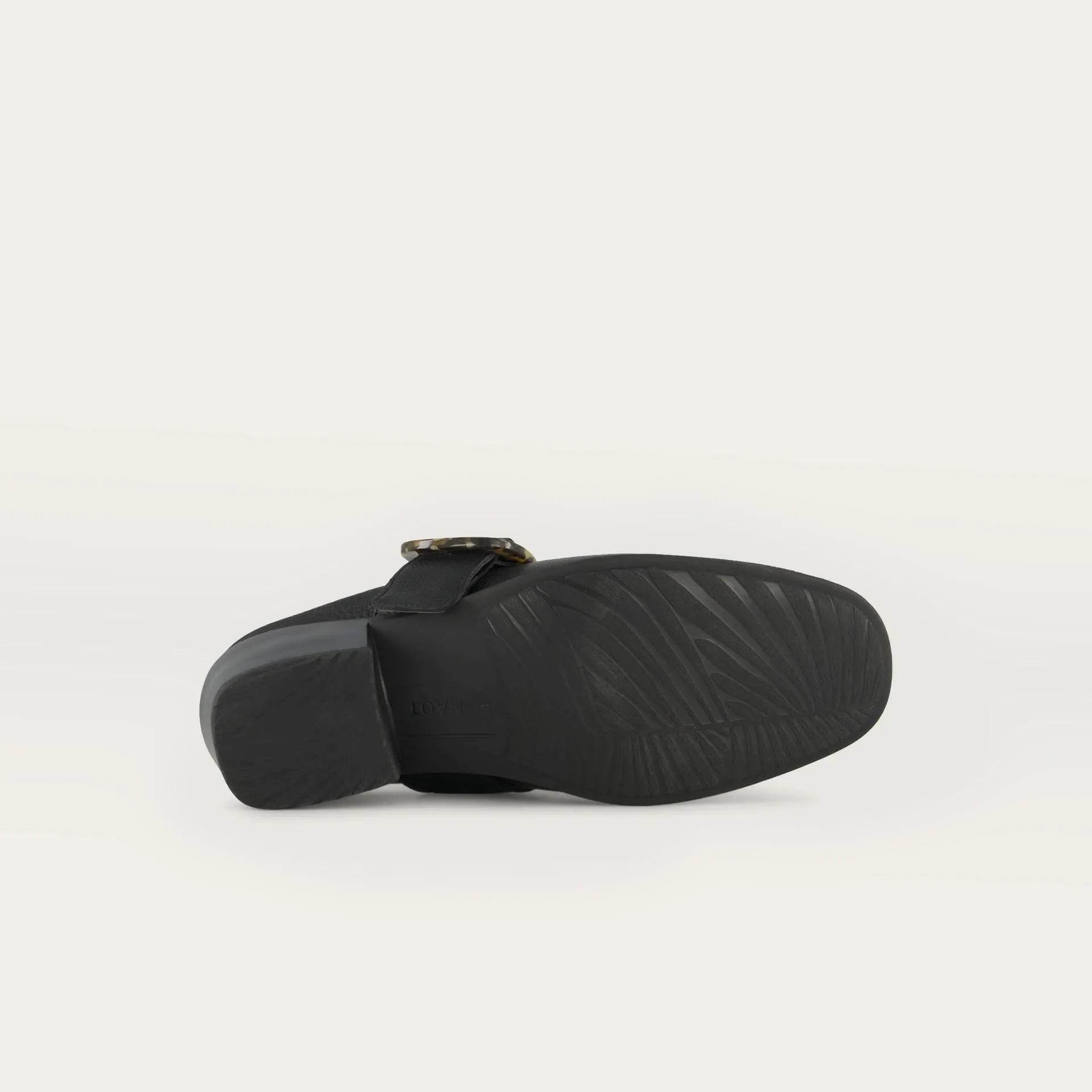 נעל צ'וייס ע.שחור כפפה - נאות ישראל