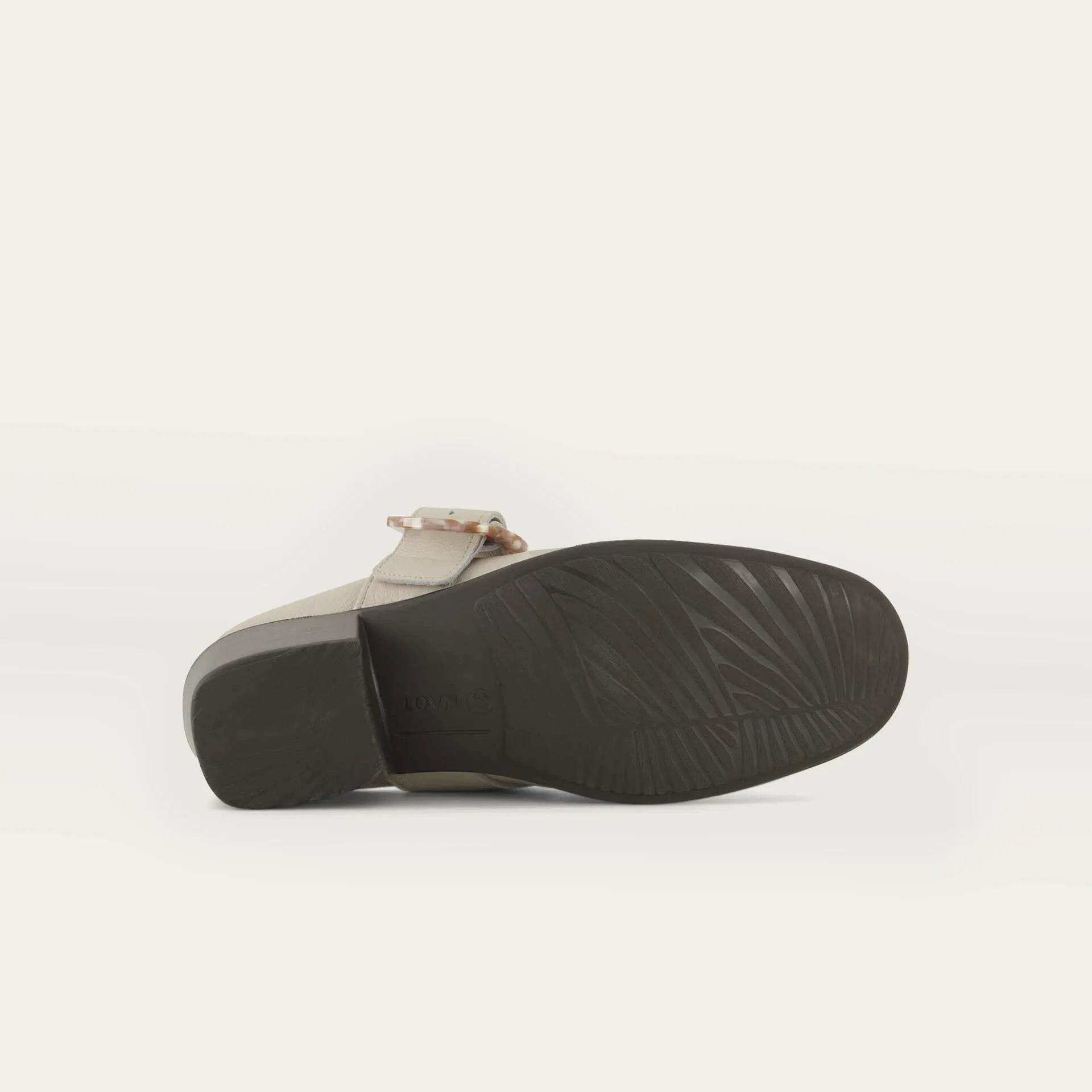 נעל צ'וייס עור אופ-וויט רך - נאות ישראל