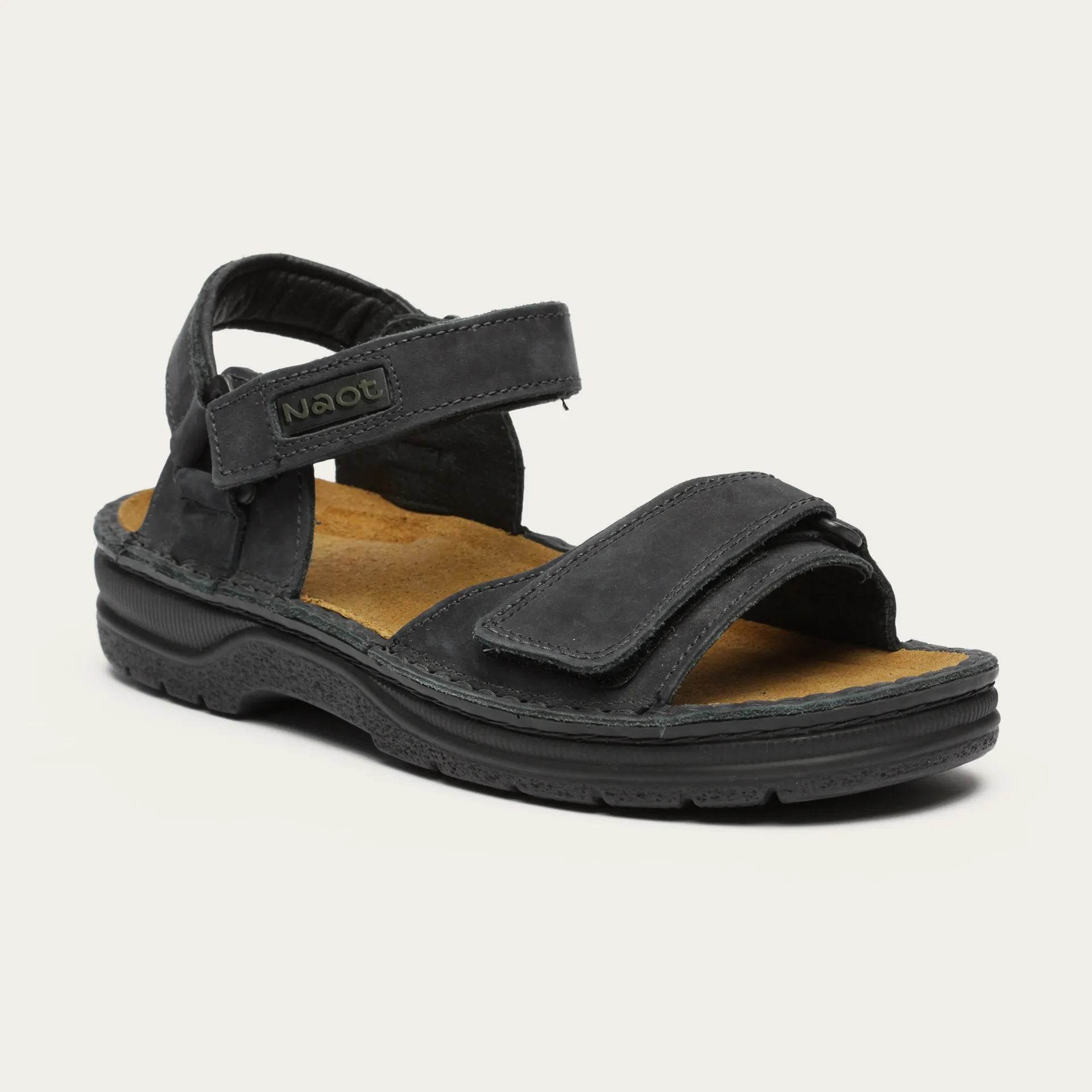 נעל יסעור נ. שחור - נאות ישראל