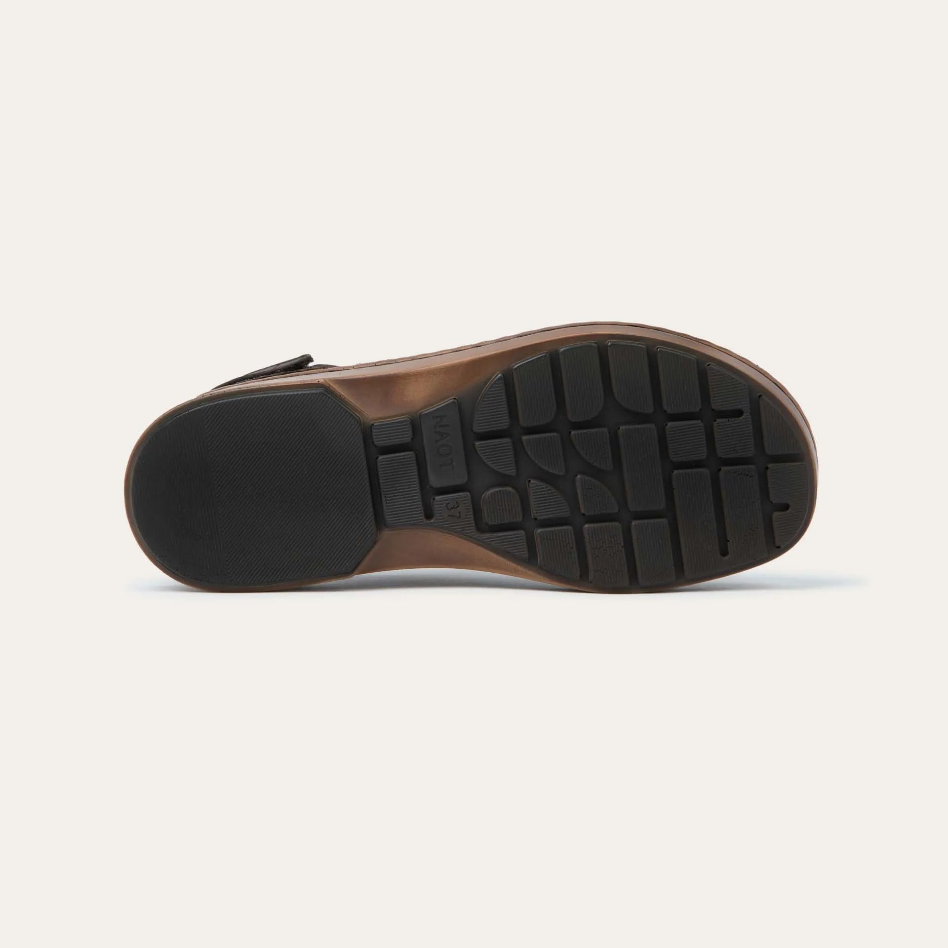 נעל בוראנו ע. חום אגוז מוסקט - נאות ישראל