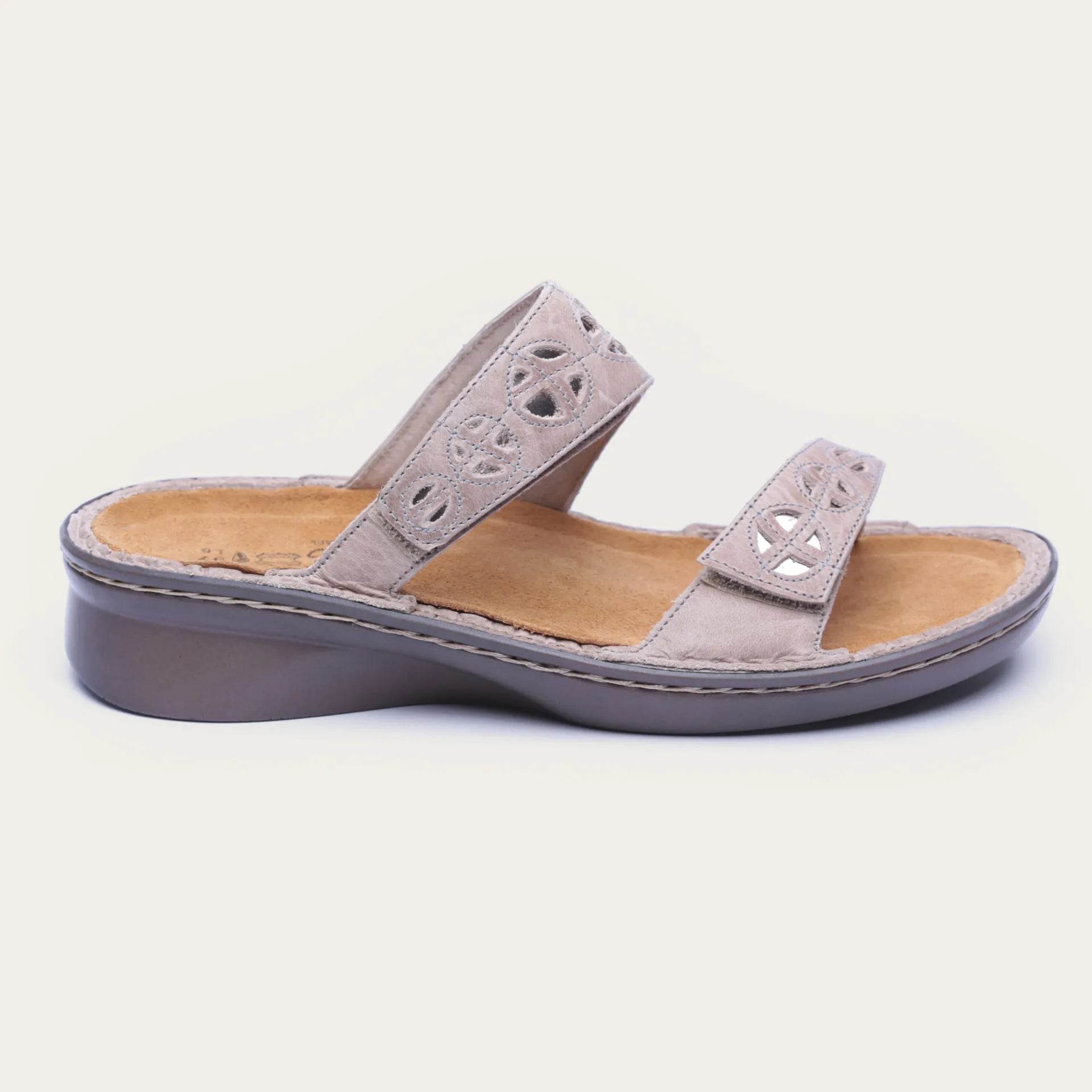 נעל קורנט 19E+H46 - נאות ישראל