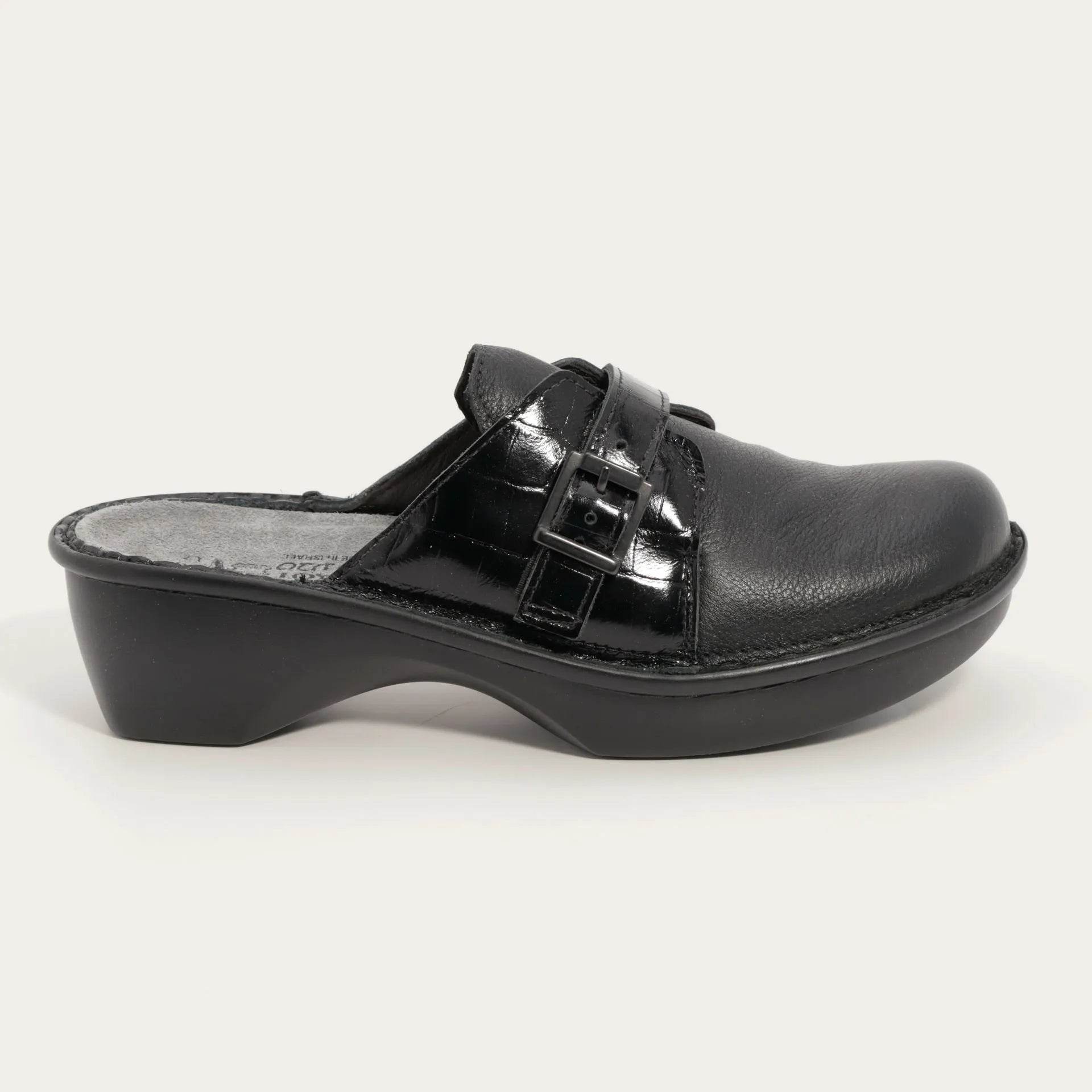 נעל אביניון BBB+BA6 - NUV - נאות ישראל