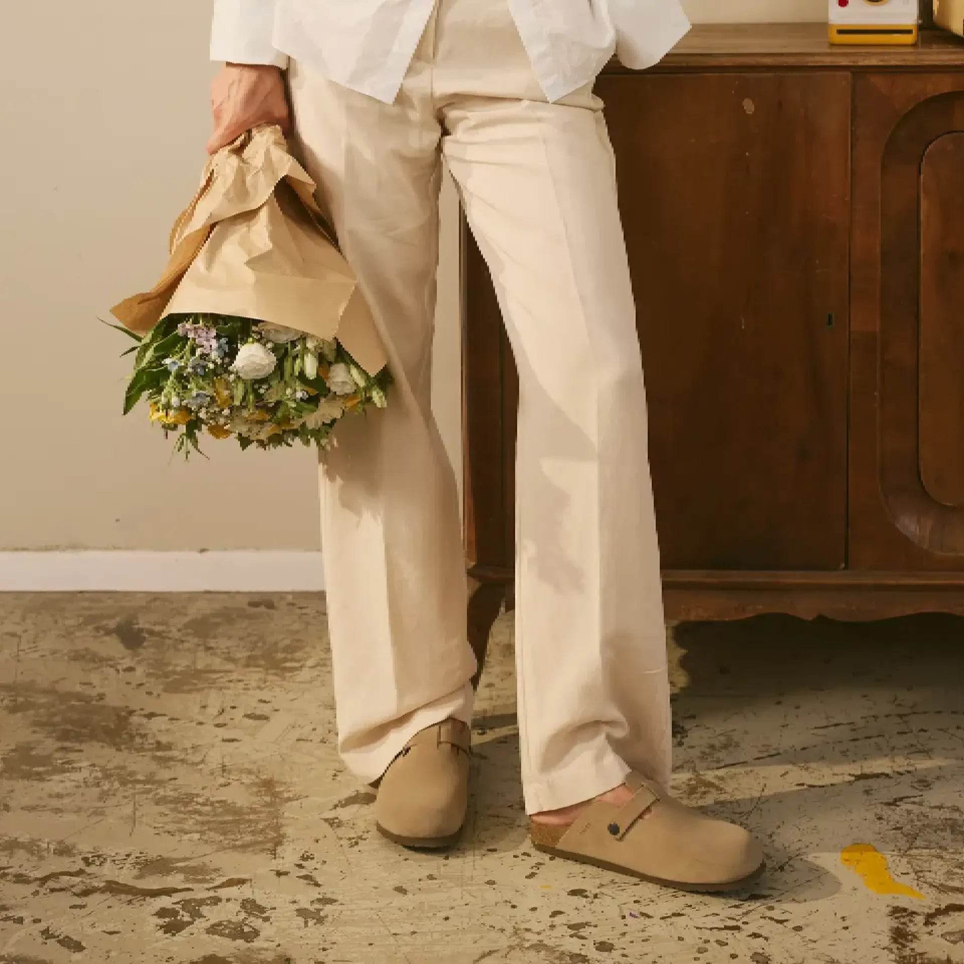 נעל אביבית זמש חום טבעי - נאות ישראל