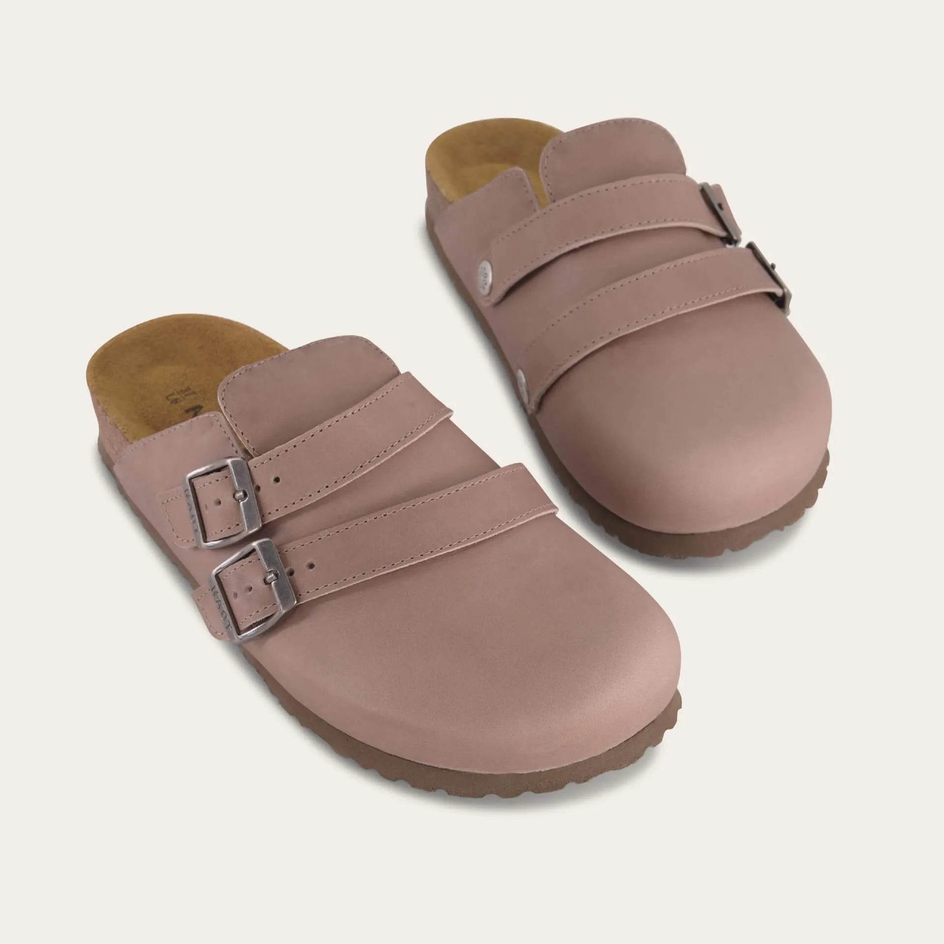 נעל ביסמרק ע.בז' אקרו - נאות ישראל