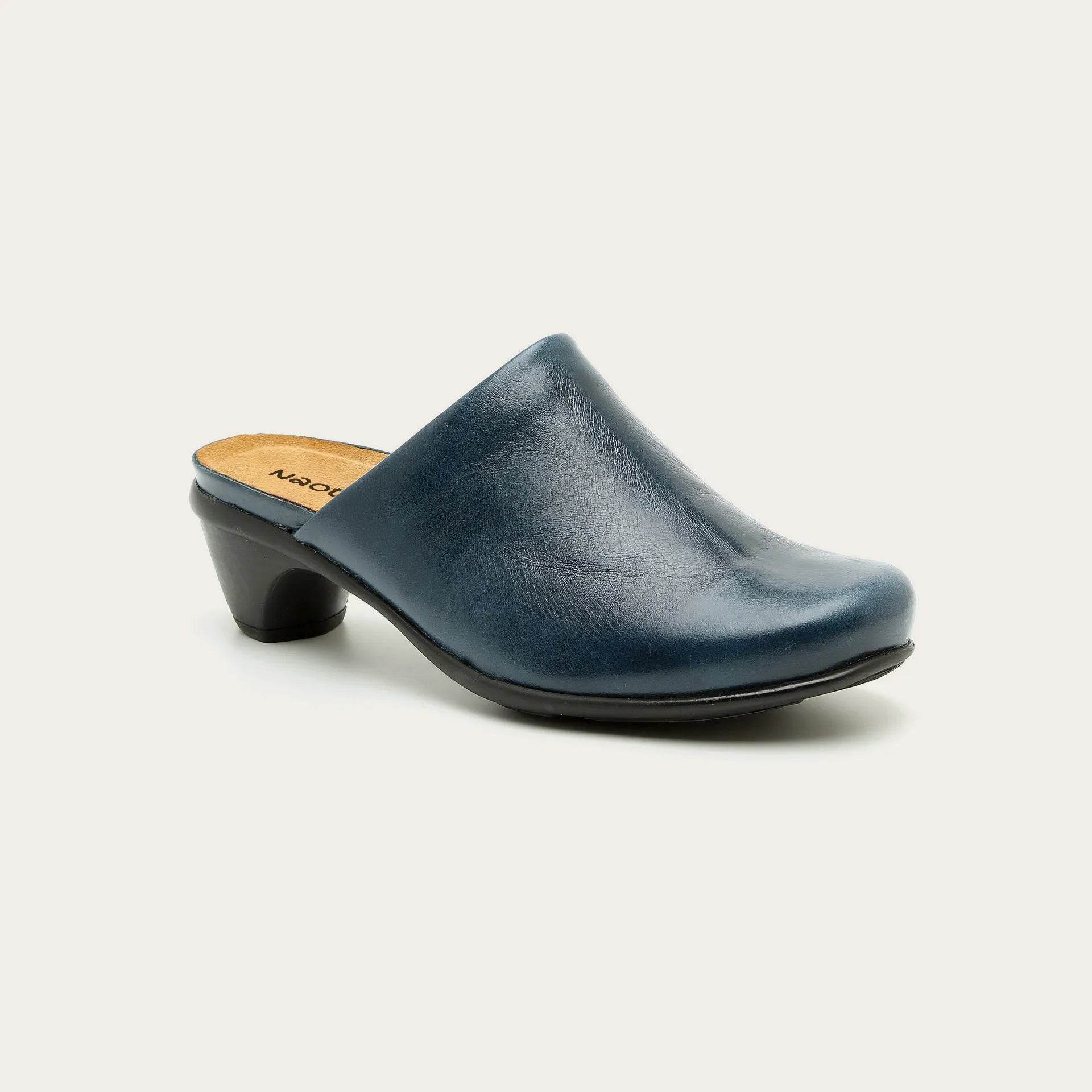 נעל פיוניר ע.כחול מבריק - נאות ישראל