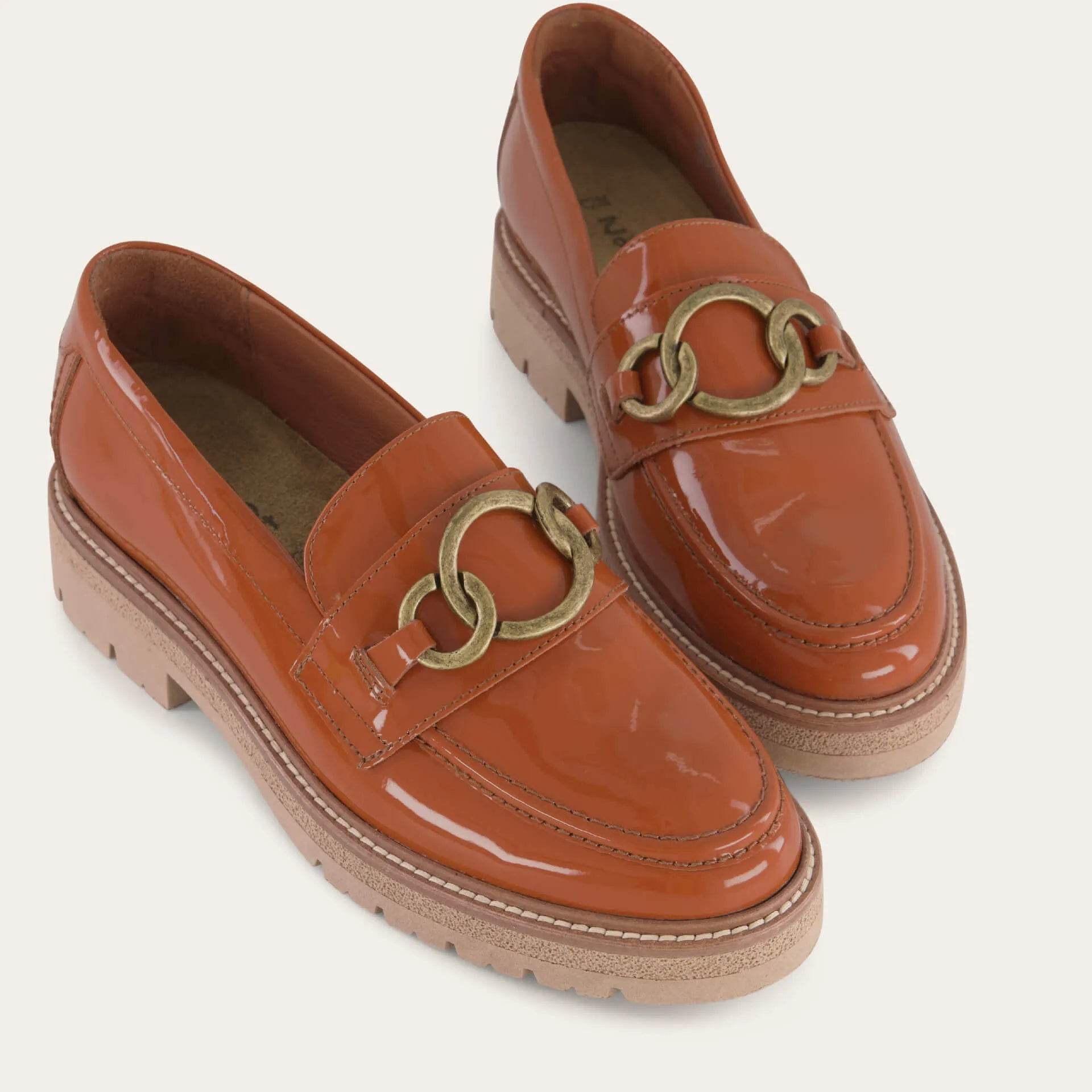 נעל פראמונט BURNT ORANGE PATENT - נאות ישראל