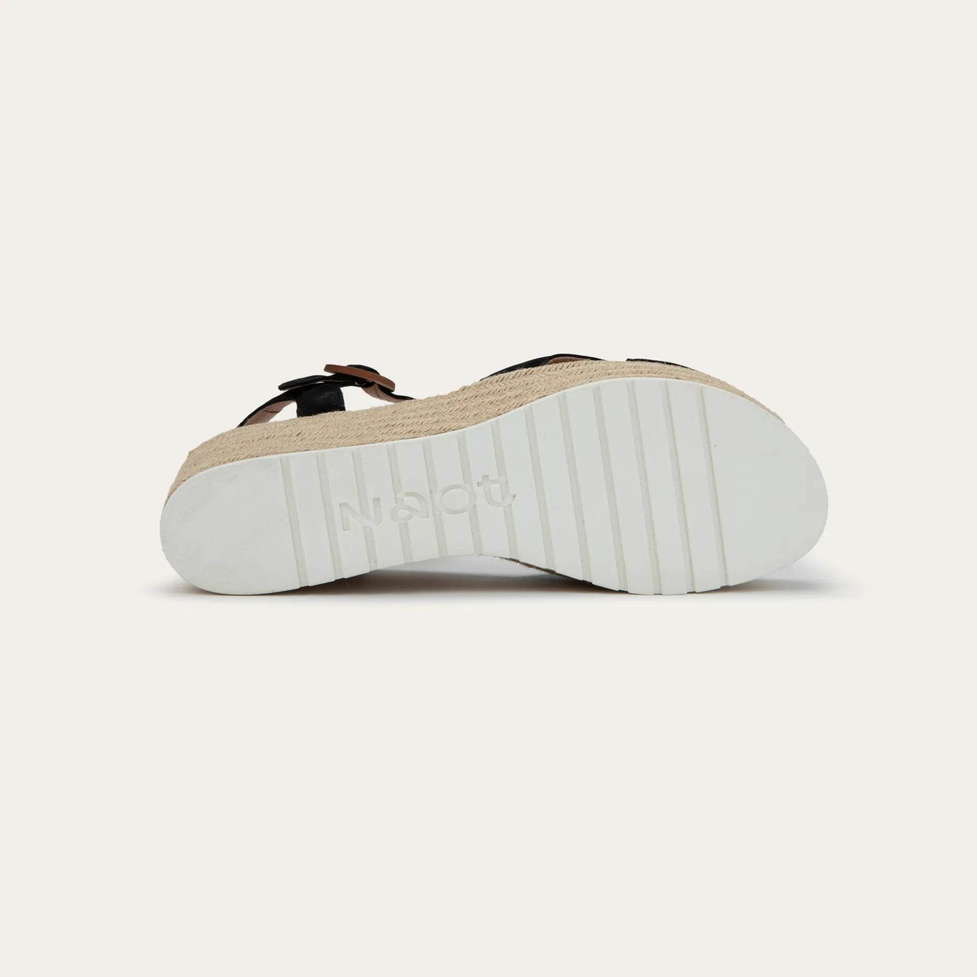 נעל מרבלה נ.שחור קטיפתי - נאות ישראל