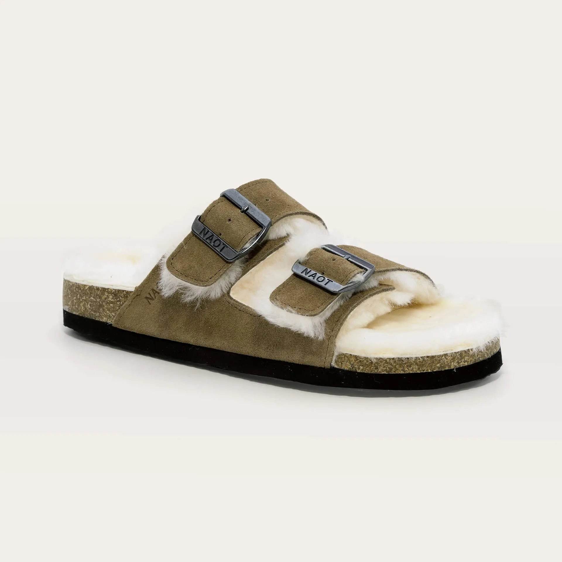 נעל שחר נשים FUR חום כהה - נאות ישראל