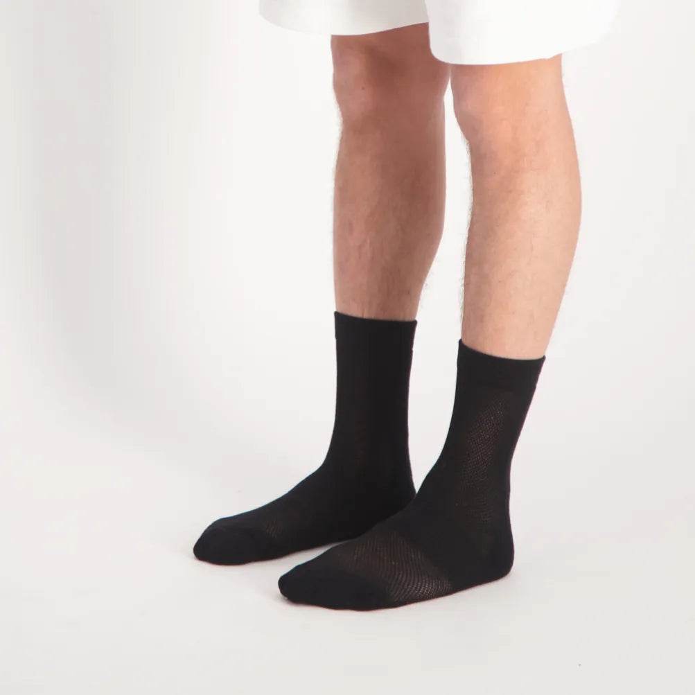 נעל גרב במבו 1/4 שחור 1001 - נאות ישראל