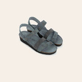 כריסטה אפור