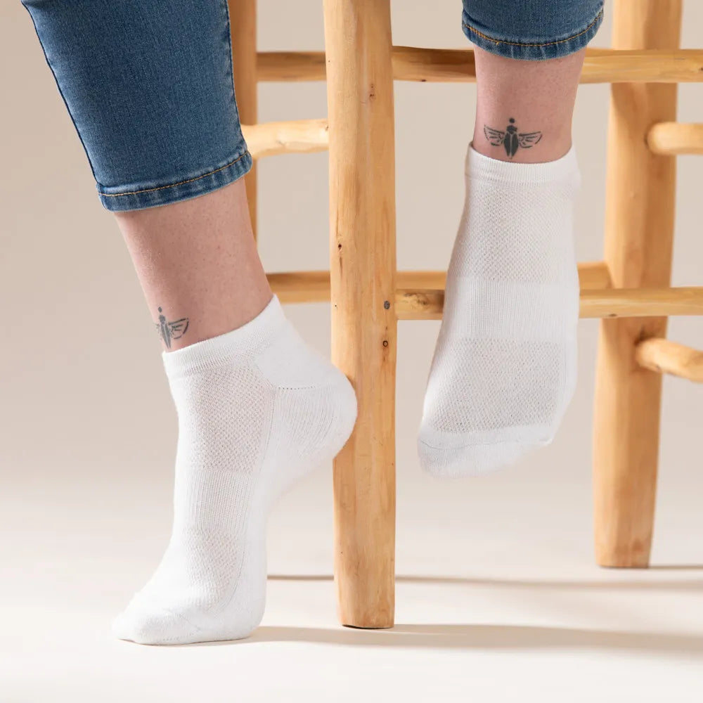 קרסולית במבו נשים לבן 301